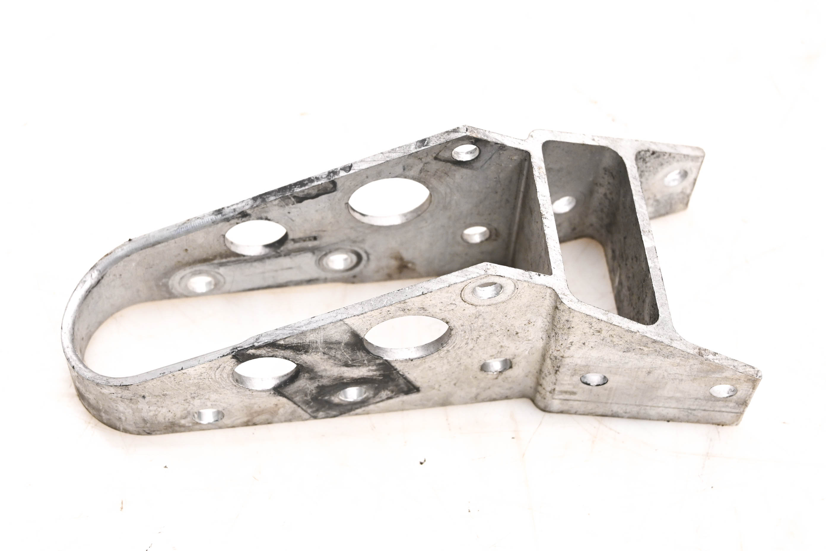 05 Ski-Doo MXZ Adrenaline 800 HO Upper Steering Bracket Mount 121"
