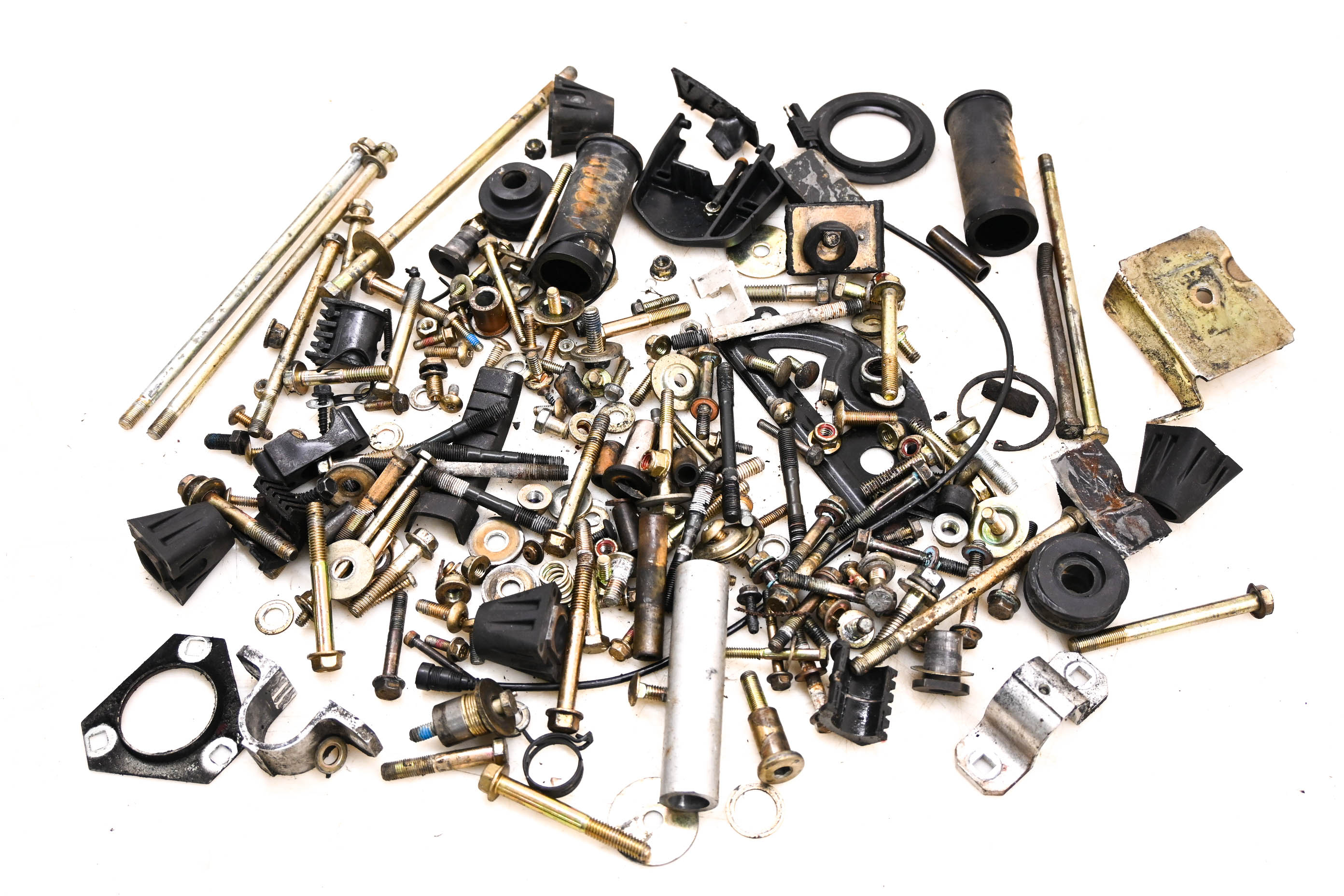 06 Polaris 600 HO Fusion Hardware Set Nuts & Bolts 121"