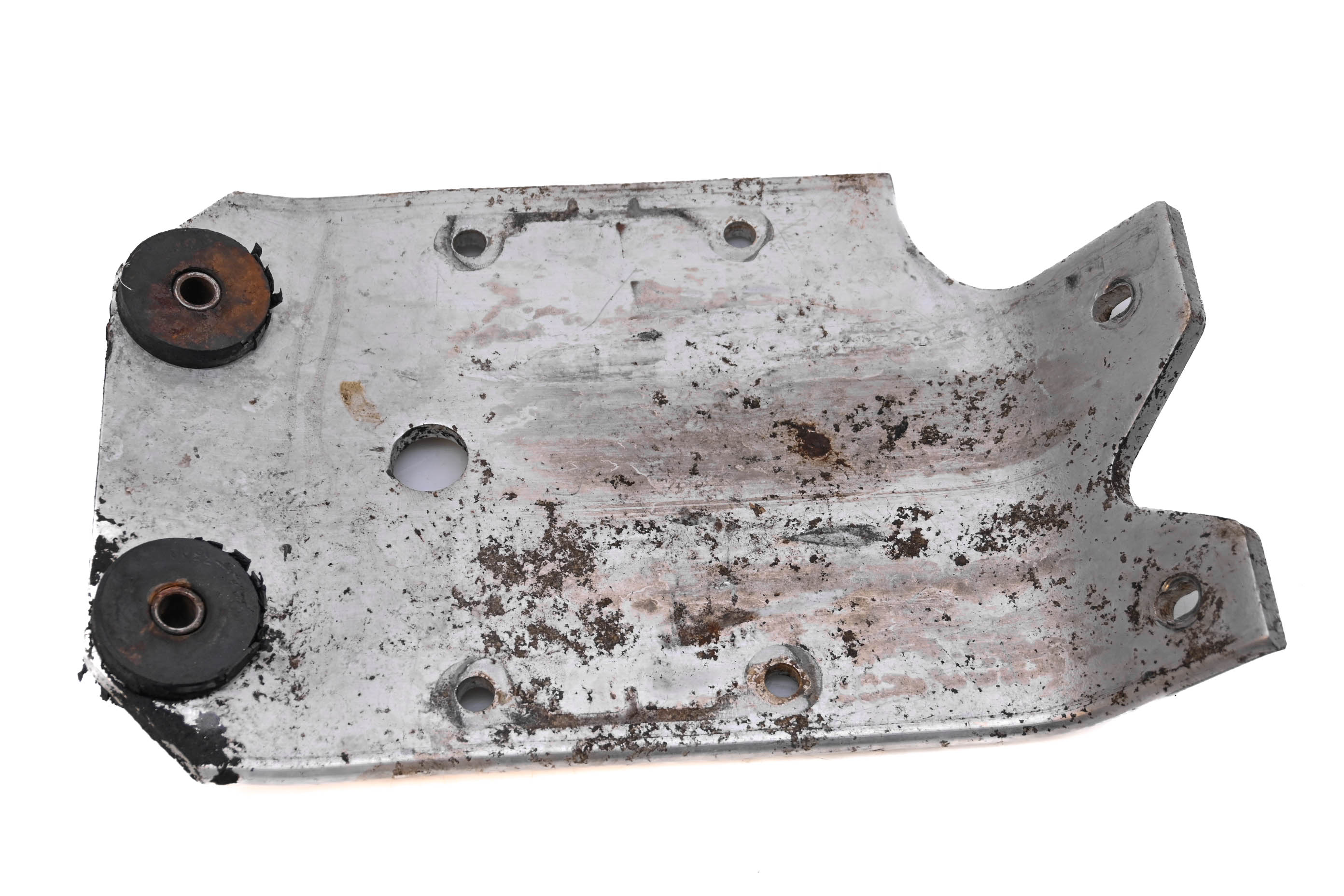 87 Polaris Indy 400 Motor Plate Bracket Mount 121"