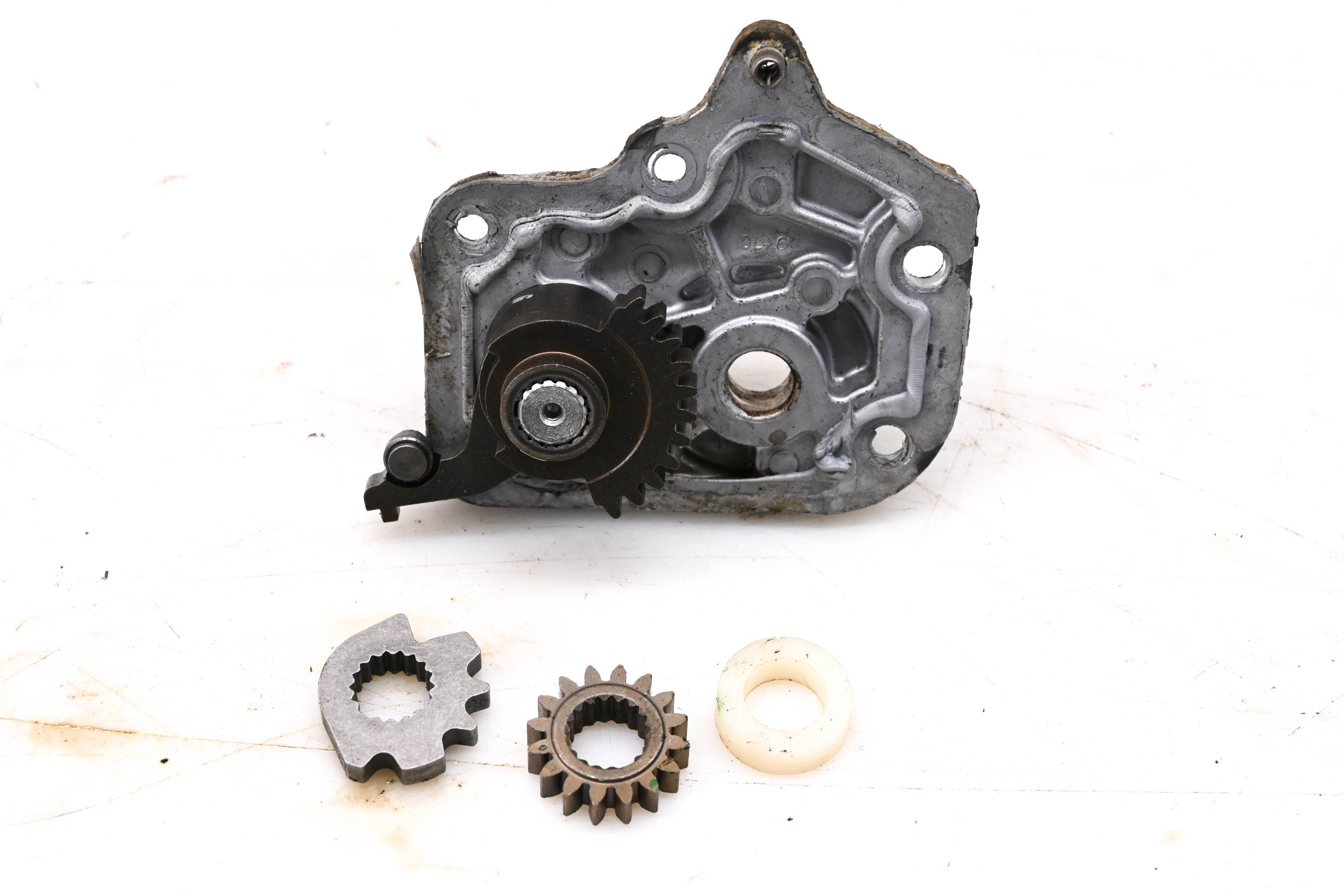 14 Polaris Sportsman Ace 325 4x4 Selector Gearcase Cover & Shift Shaft