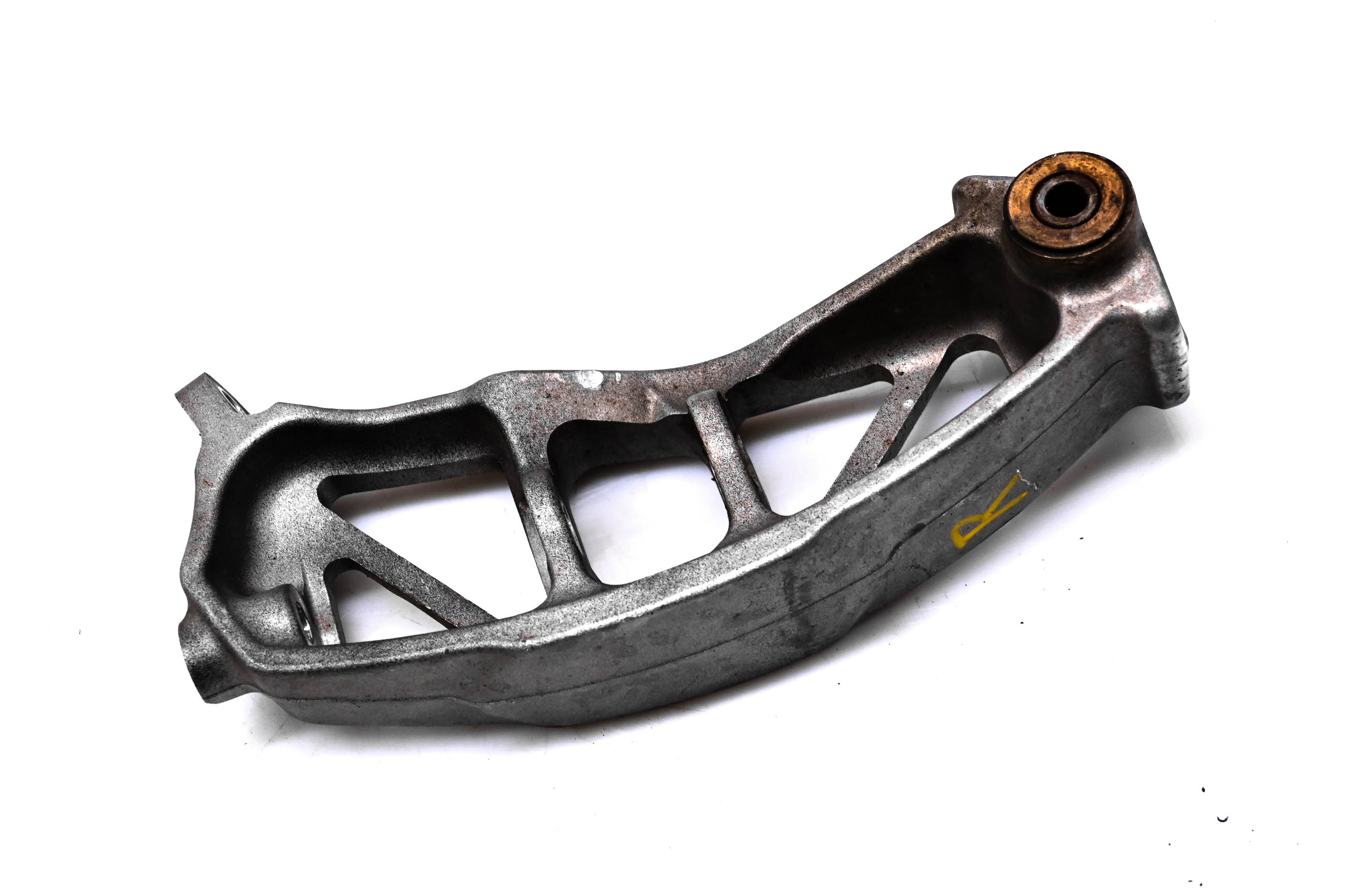 10 Polaris 600 Pro-Ride Rush Front Right Spindle Knuckle 120"