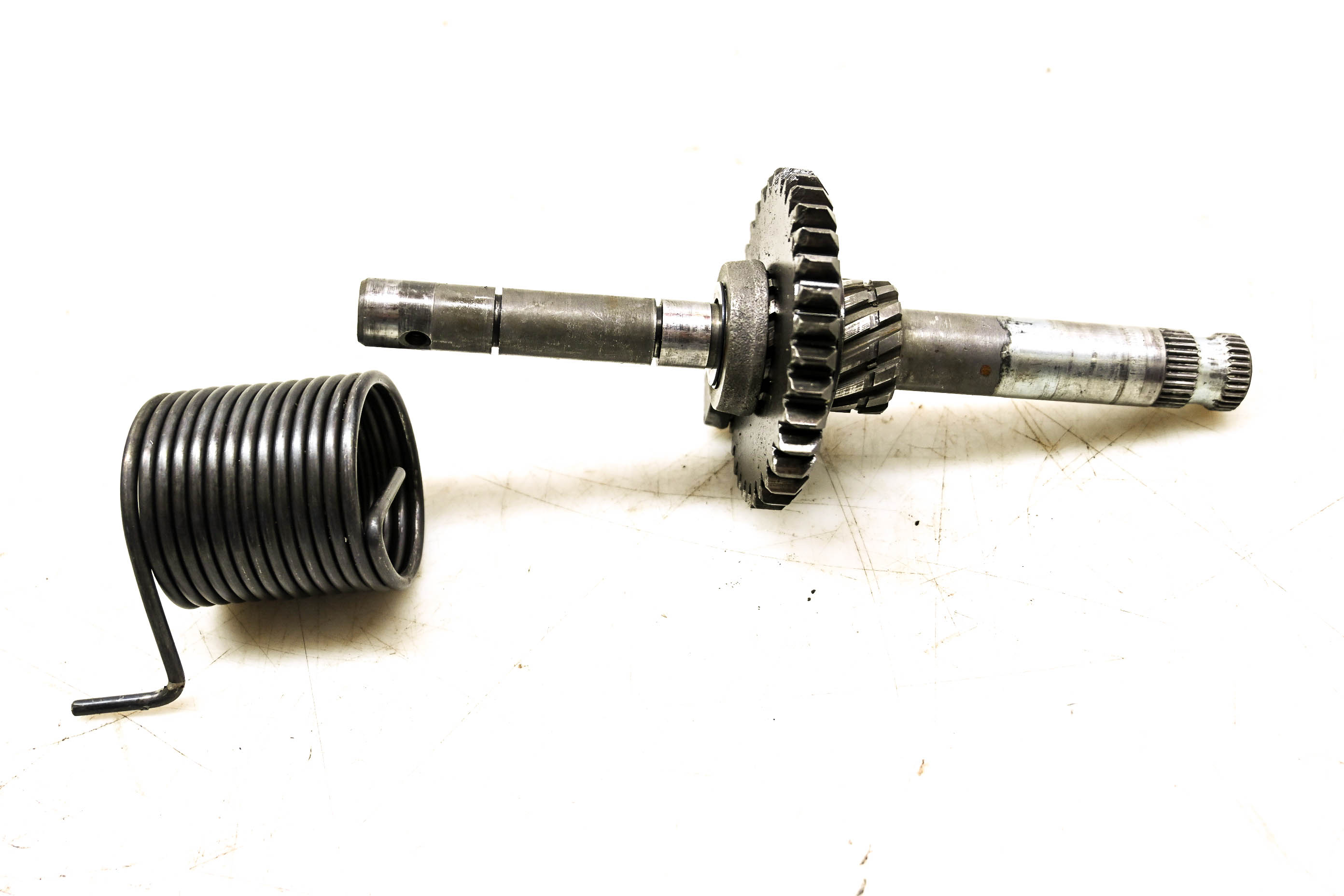 73 Kawasaki 175 F7-B Kick Start Gear Spindle