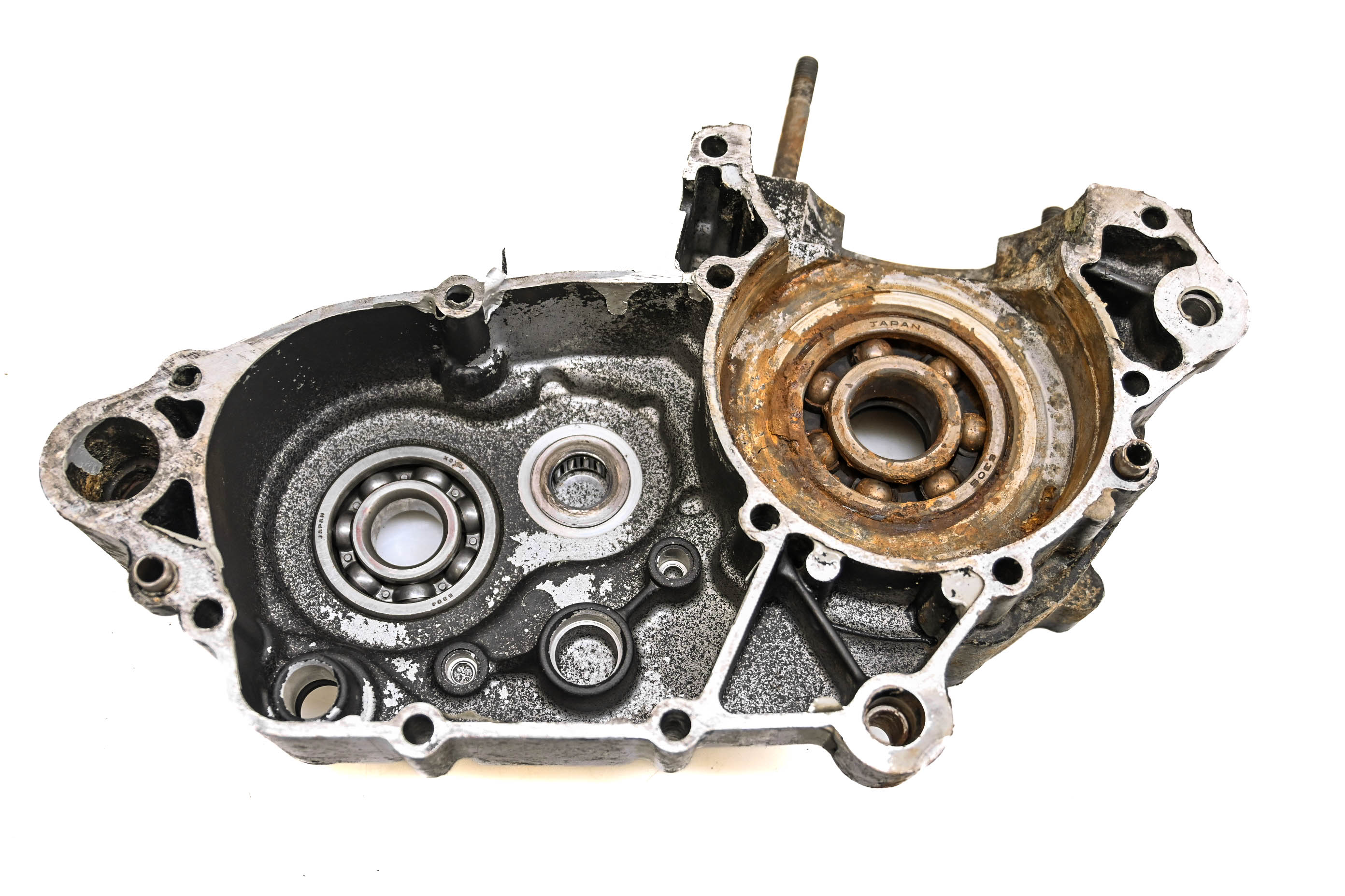 83 Kawasaki KDX200 Left Crankcase Center Half Crank Case