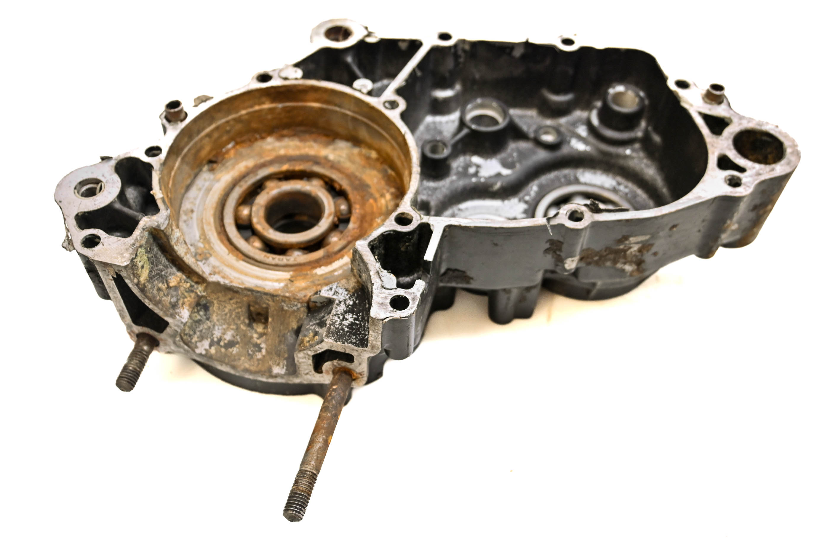 83 Kawasaki KDX200 Left Crankcase Center Half Crank Case