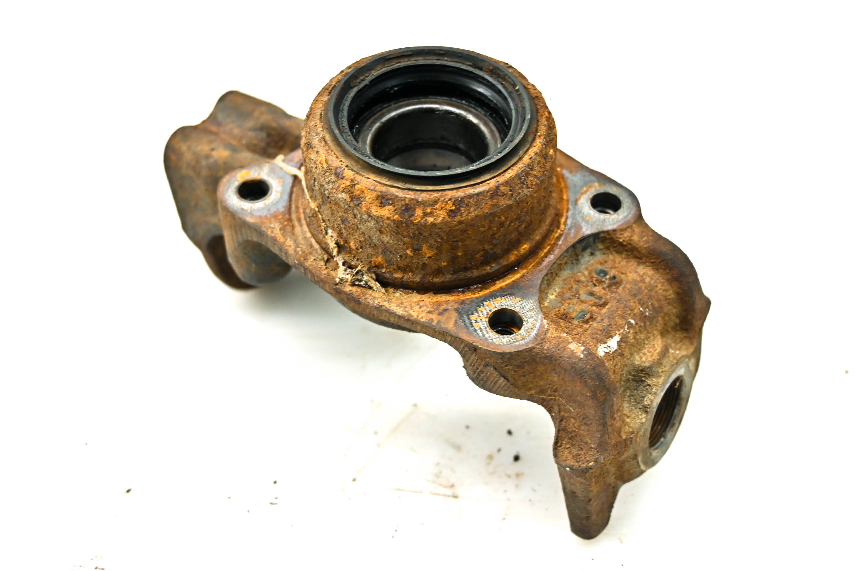 86 Honda Fourtrax 350 4x4 Front Left Spindle Knuckle TRX350