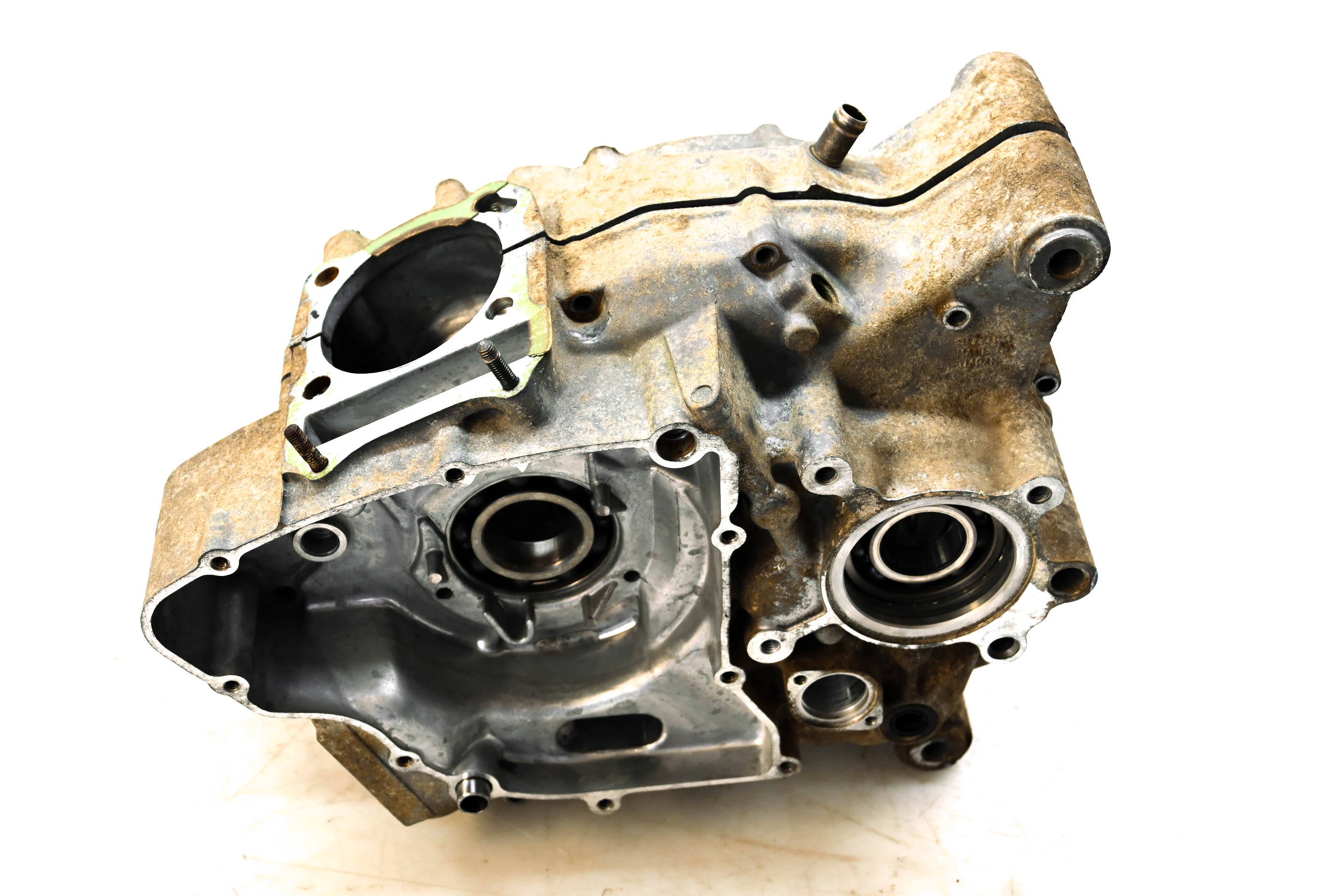 01 Suzuki Quadrunner 160 2x4 Crankcase Center Crank Case LTF160