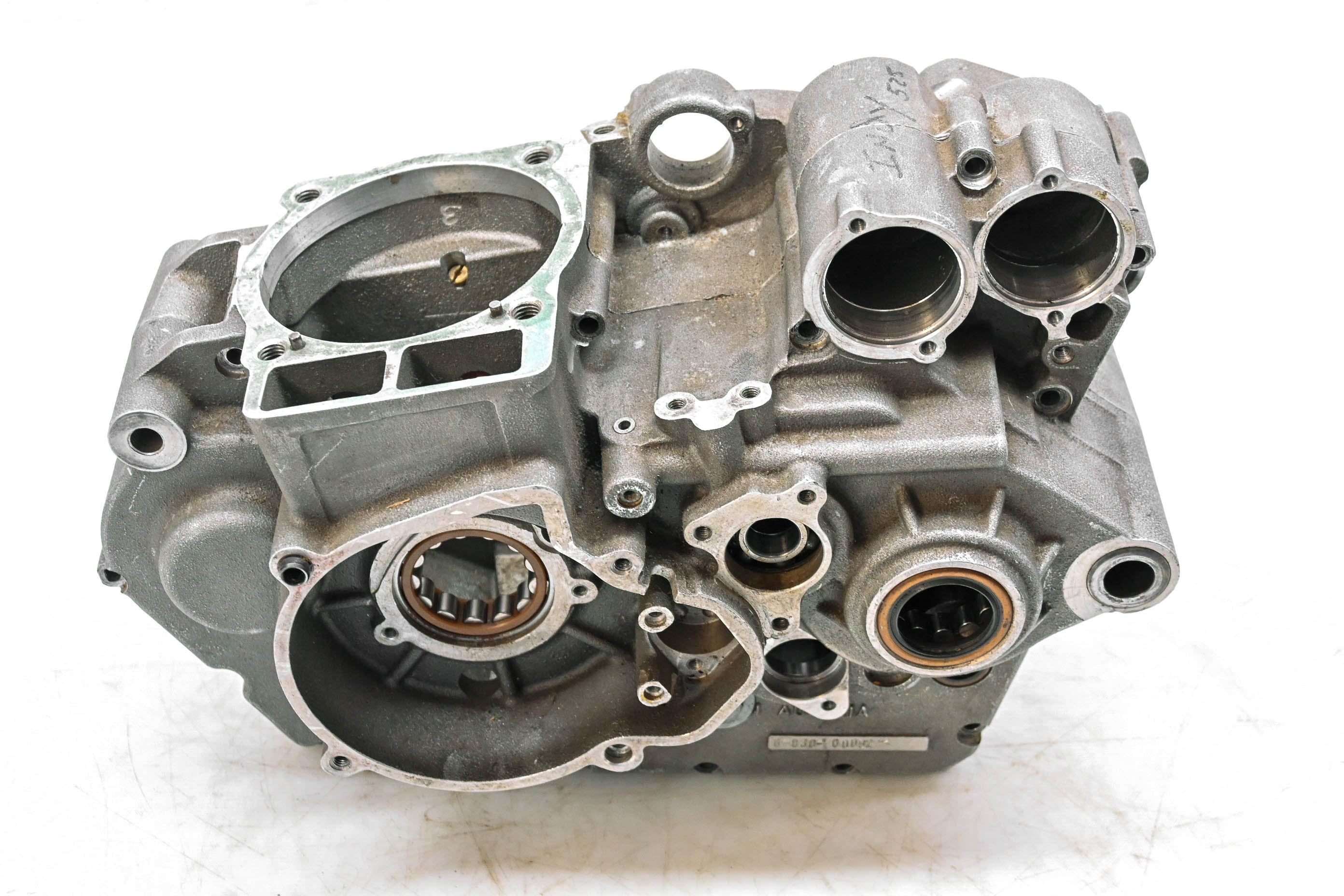 05 KTM EXC 525 Crankcase Center Crank Case