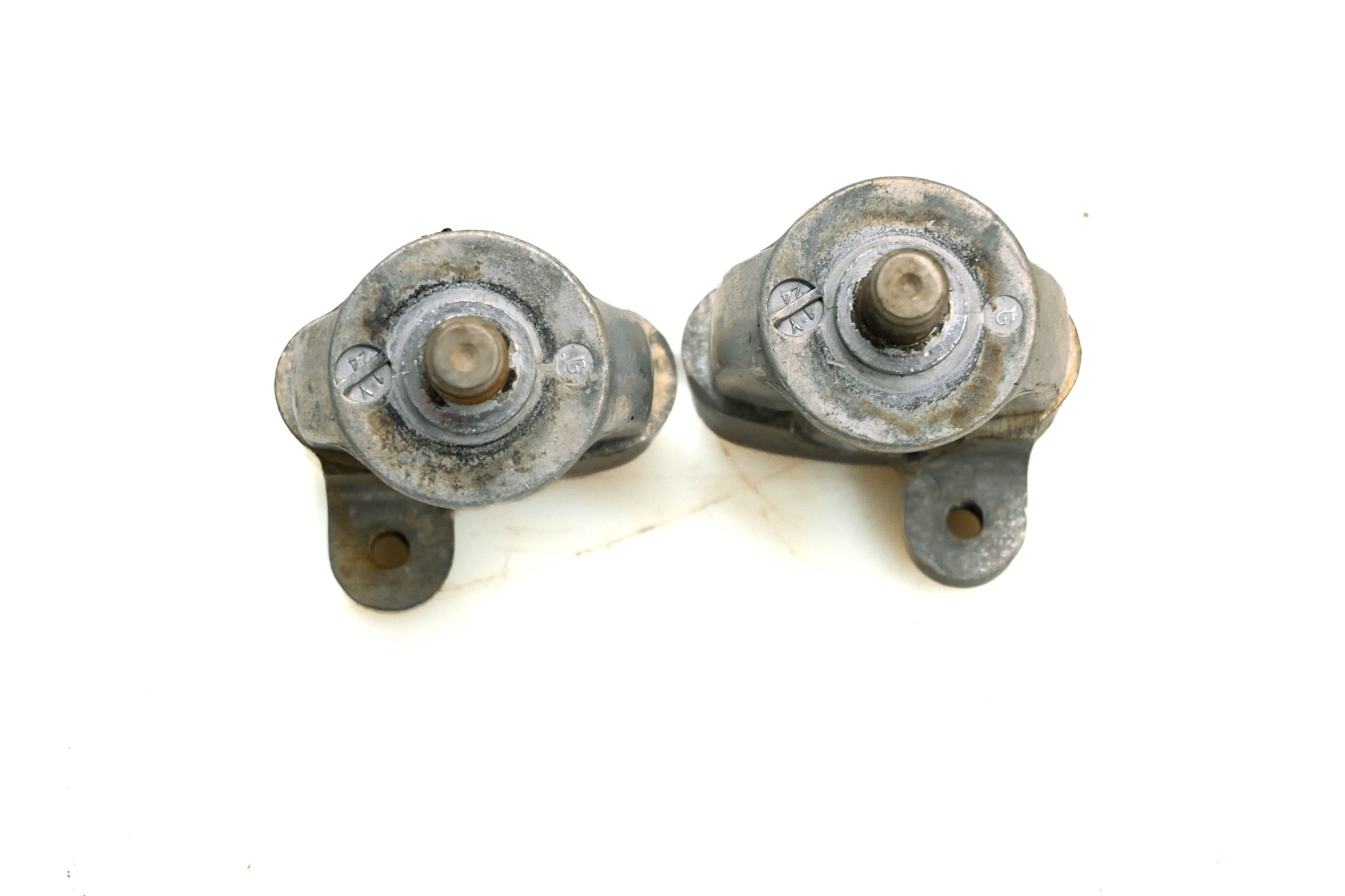 82 Honda ATC110 Handlebar Clamps