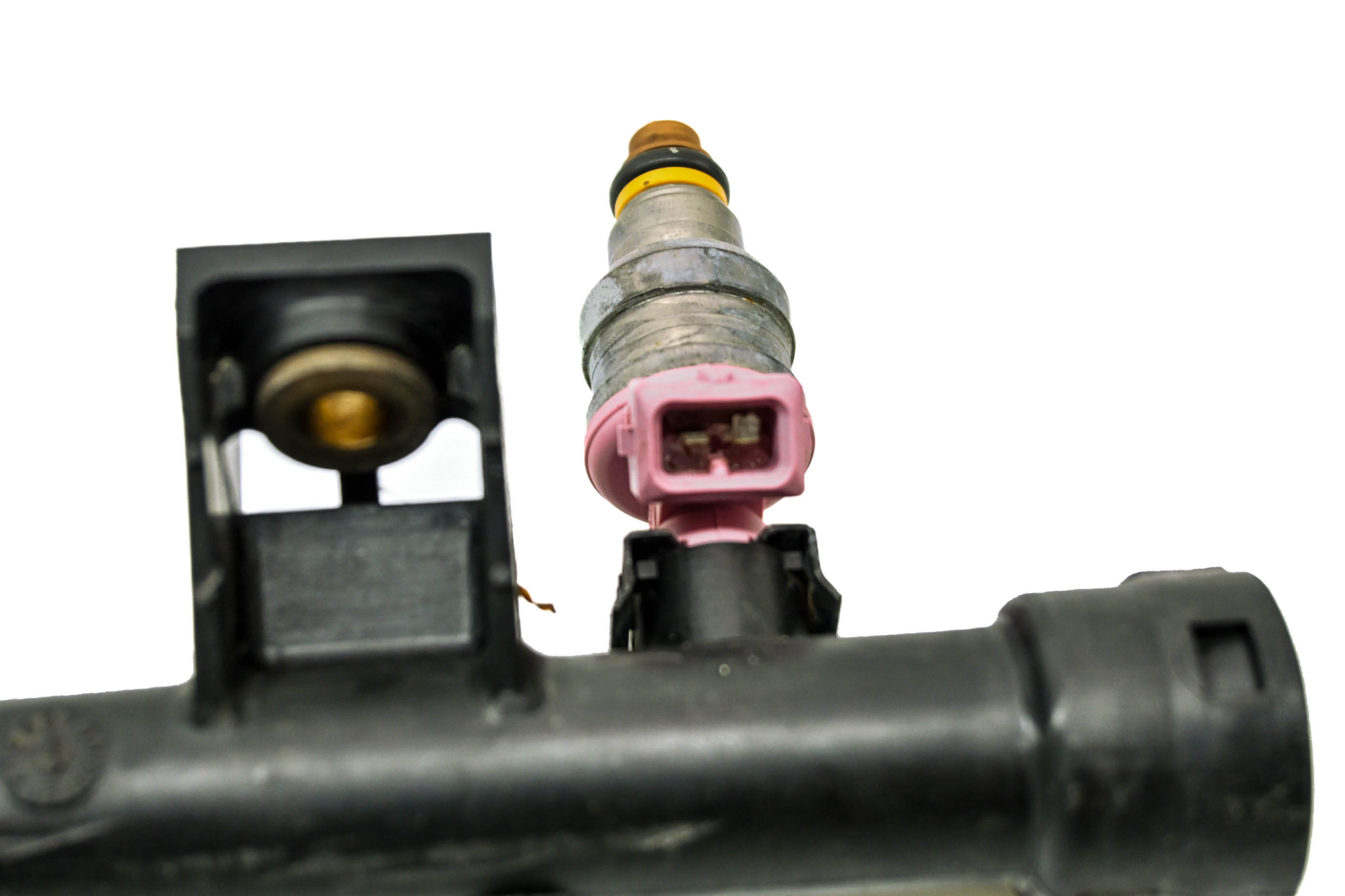 01 Sea-Doo GTX RFI Fuel Rail & Injectors