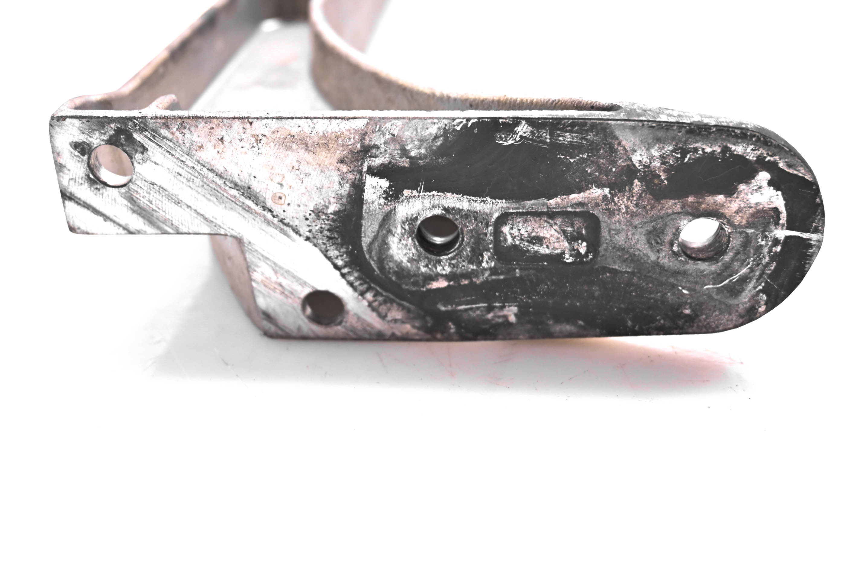 06 Ski-Doo MXZ Renegade 1000 SDI Upper Cross Member Bracket Mount 136"