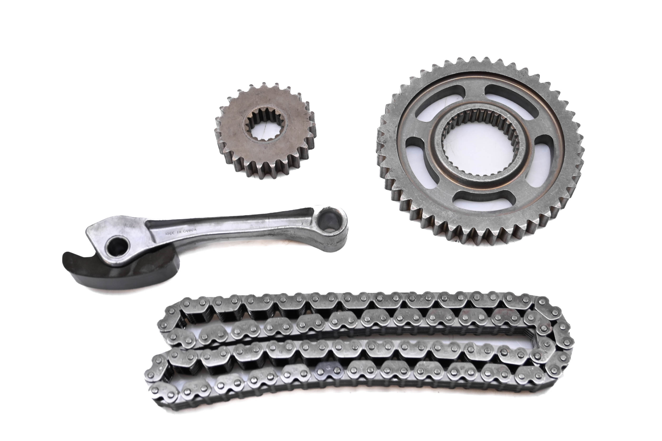 15 Ski-Doo Renegade Adrenaline 800R E-TEC Chain Case Gears Chain & Tensioner 137"