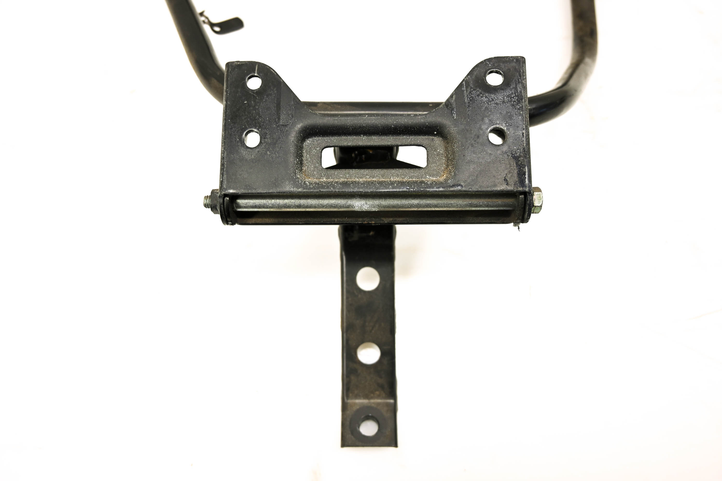 11 Honda Silverwing 600 ABS Seat Hinge Bracket Mount FSC600A