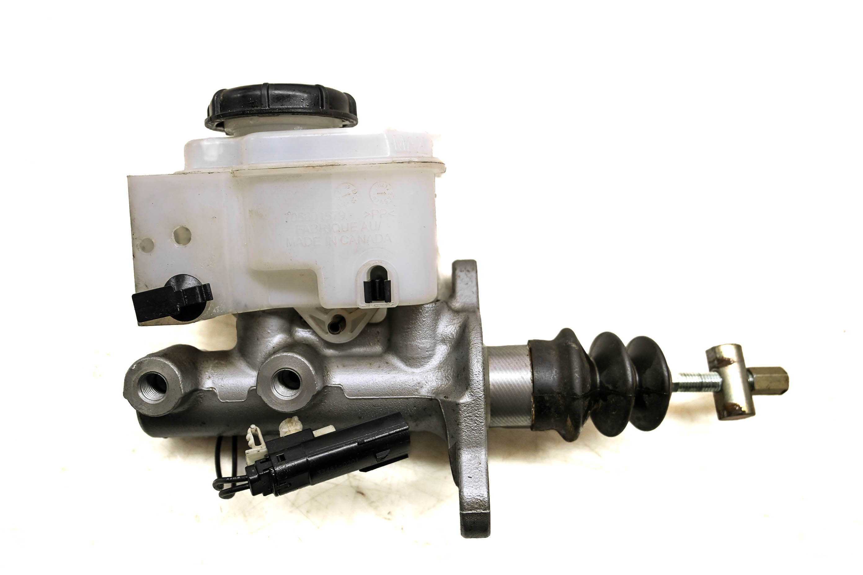 19 Can-Am Ryker Rally 900 Brake Master Cylinder