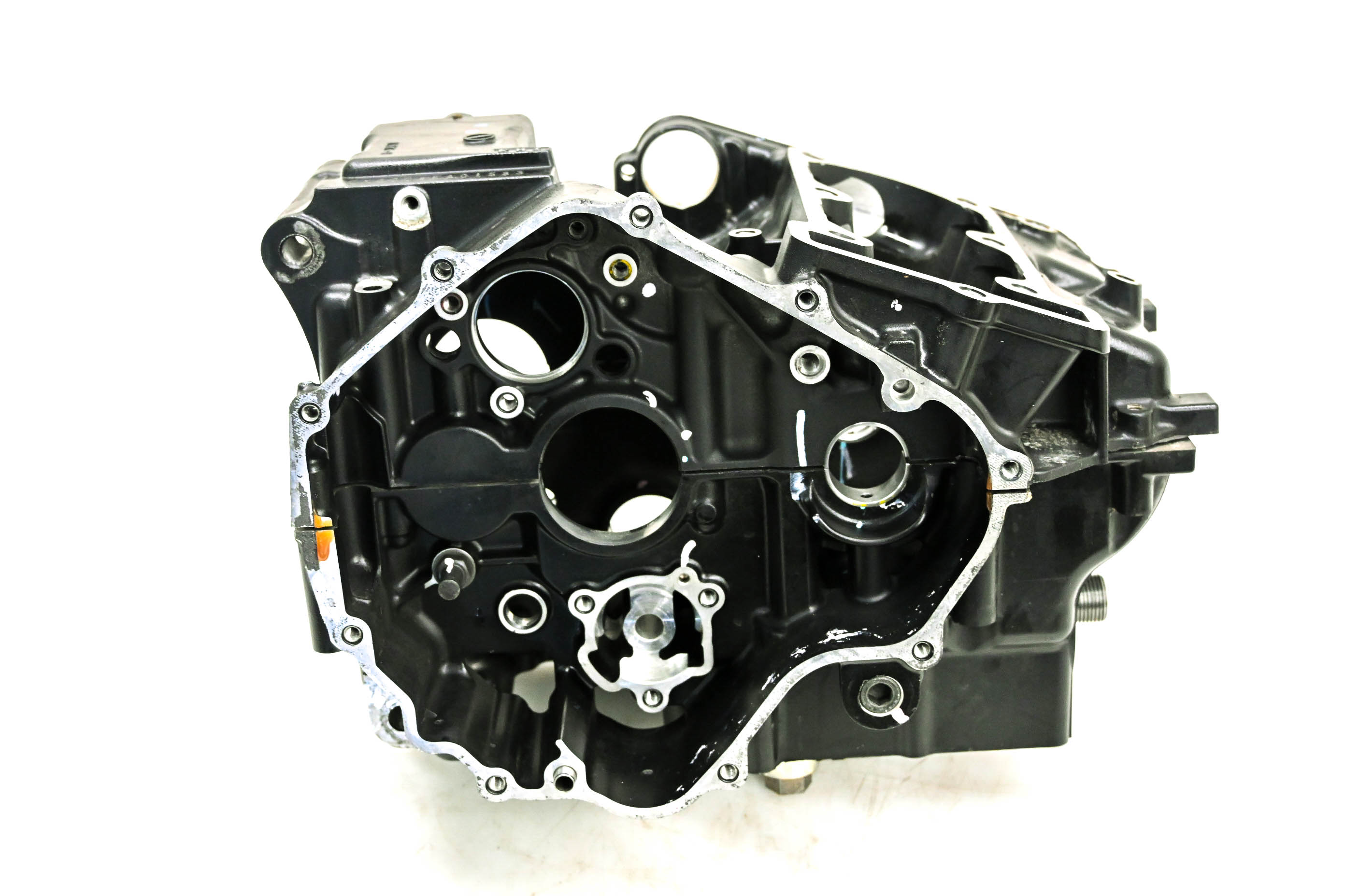 13 Kawasaki Ninja 300 Crankcase Center Crank Case EX300
