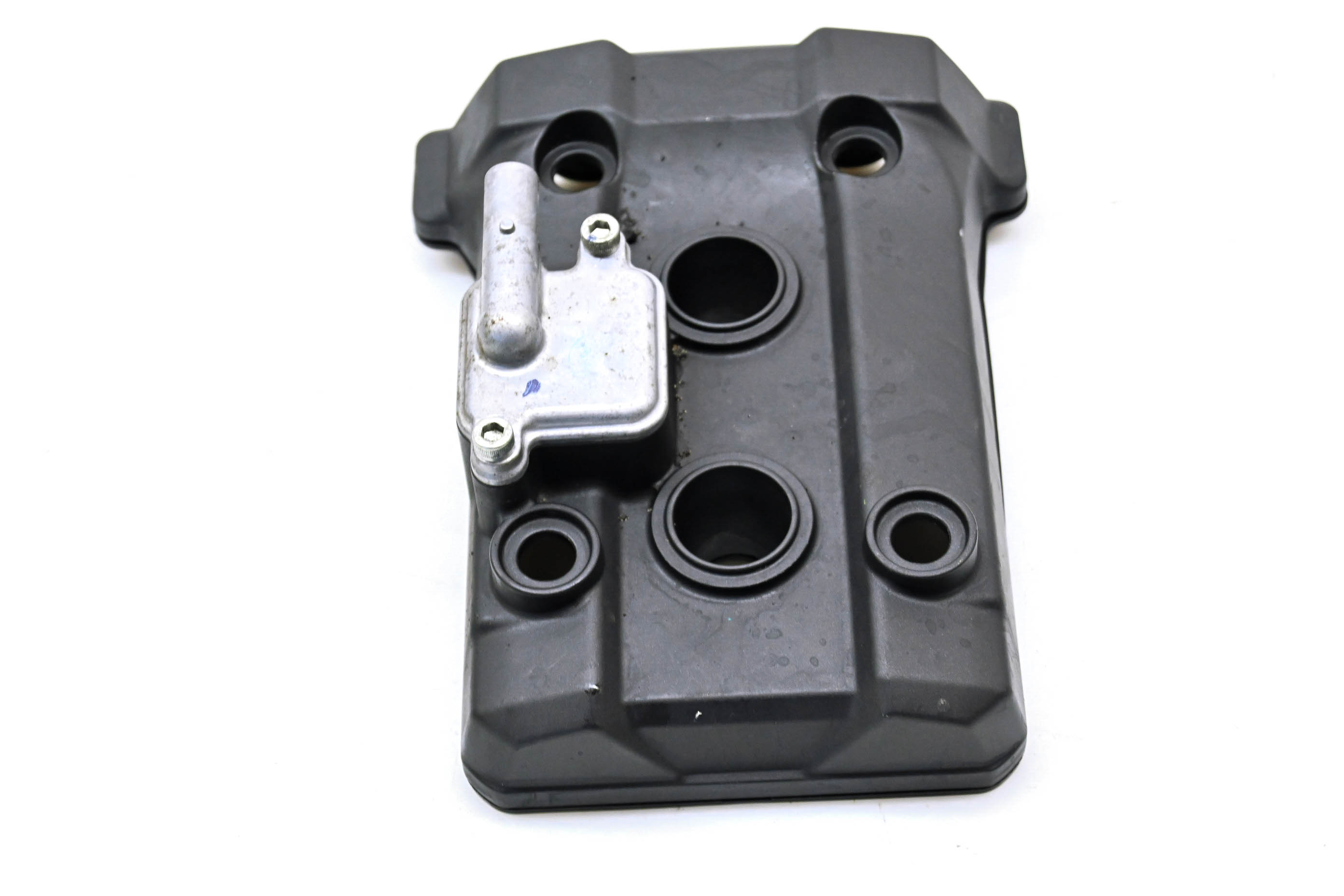 20 Yamaha MT-03 Valve Cover