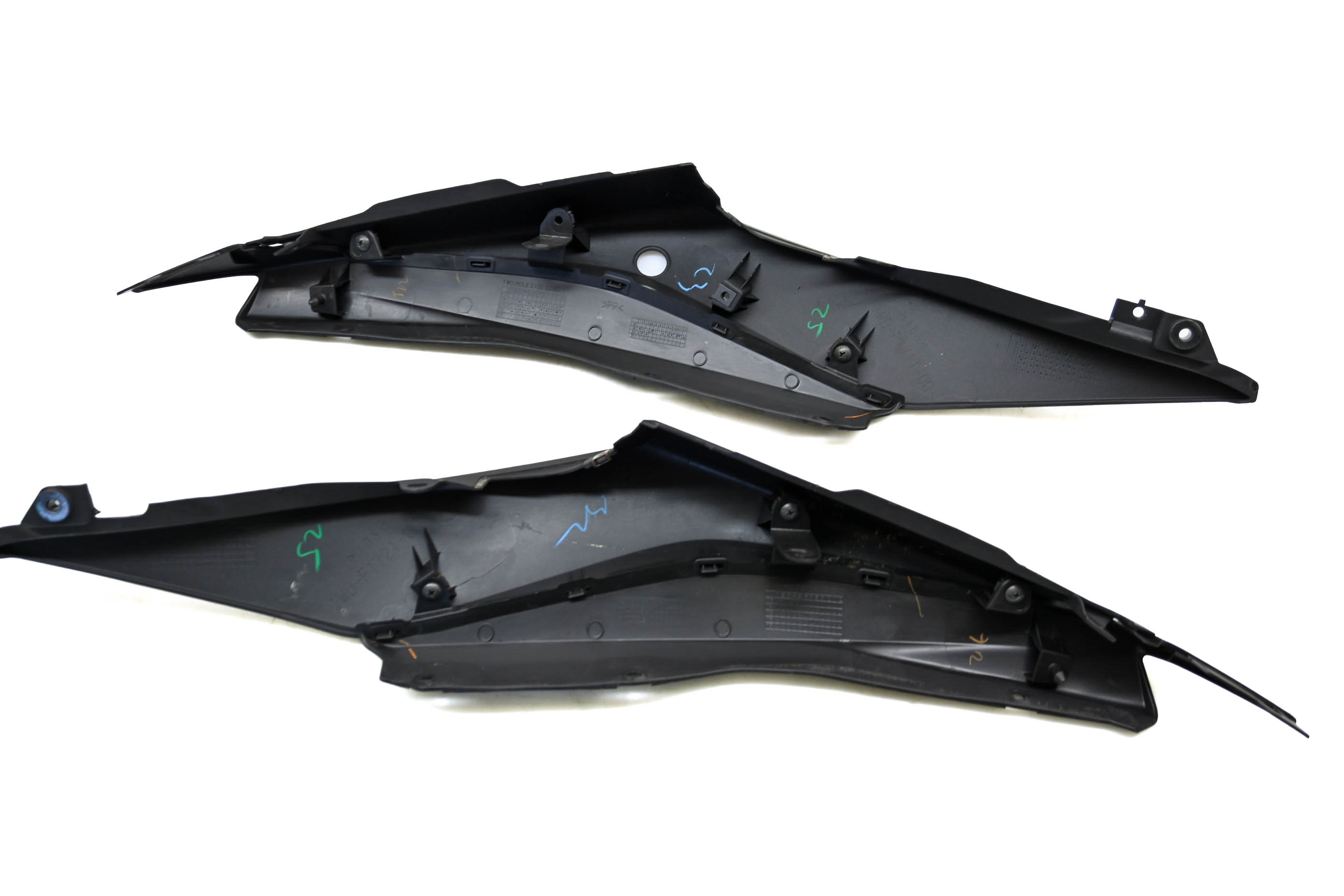 20 Yamaha MT-03 Side Covers Panels Fenders Left & Right