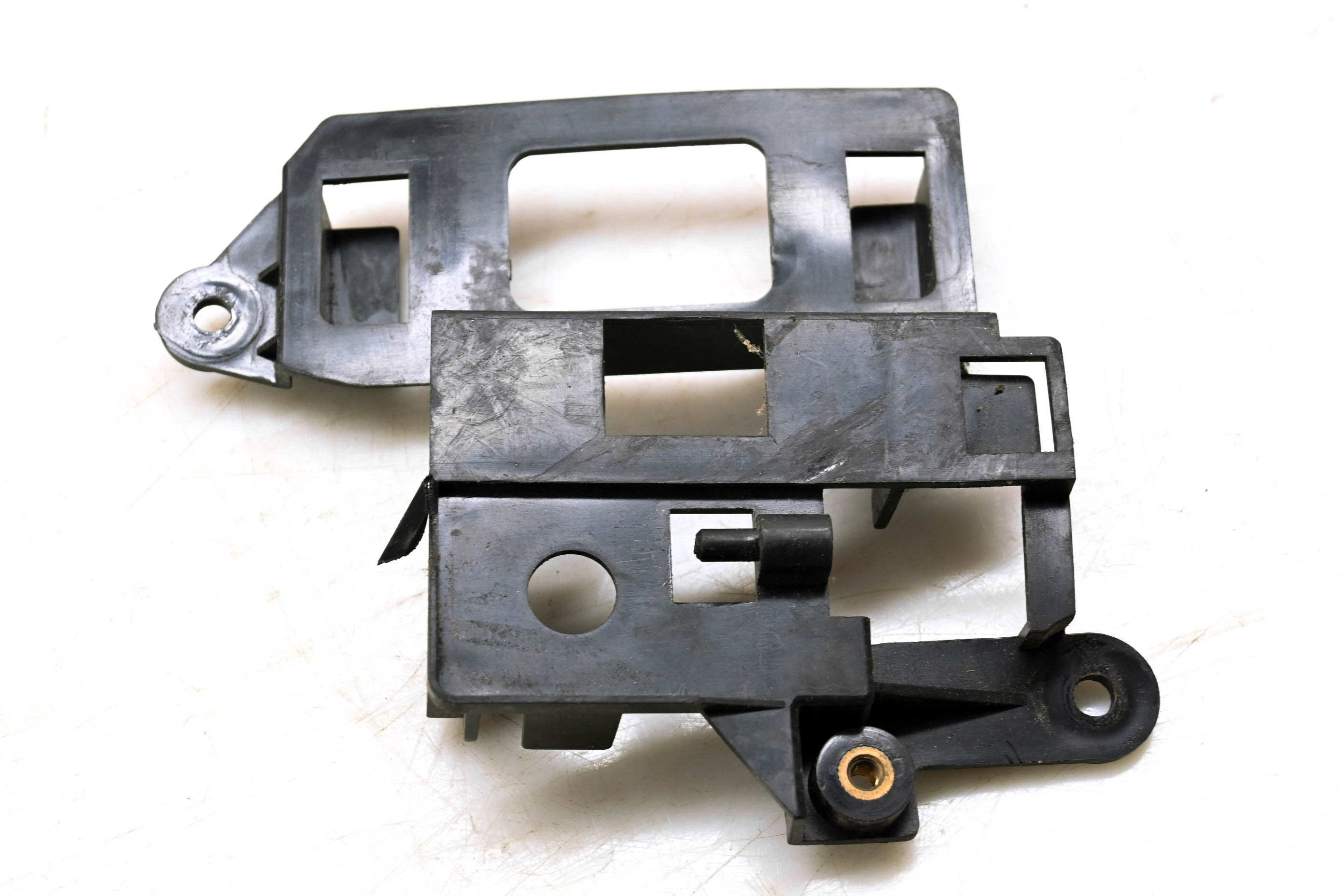 07 Kawasaki Ninja 250 Fuse Box Electrical Support Bracket Mount EX250