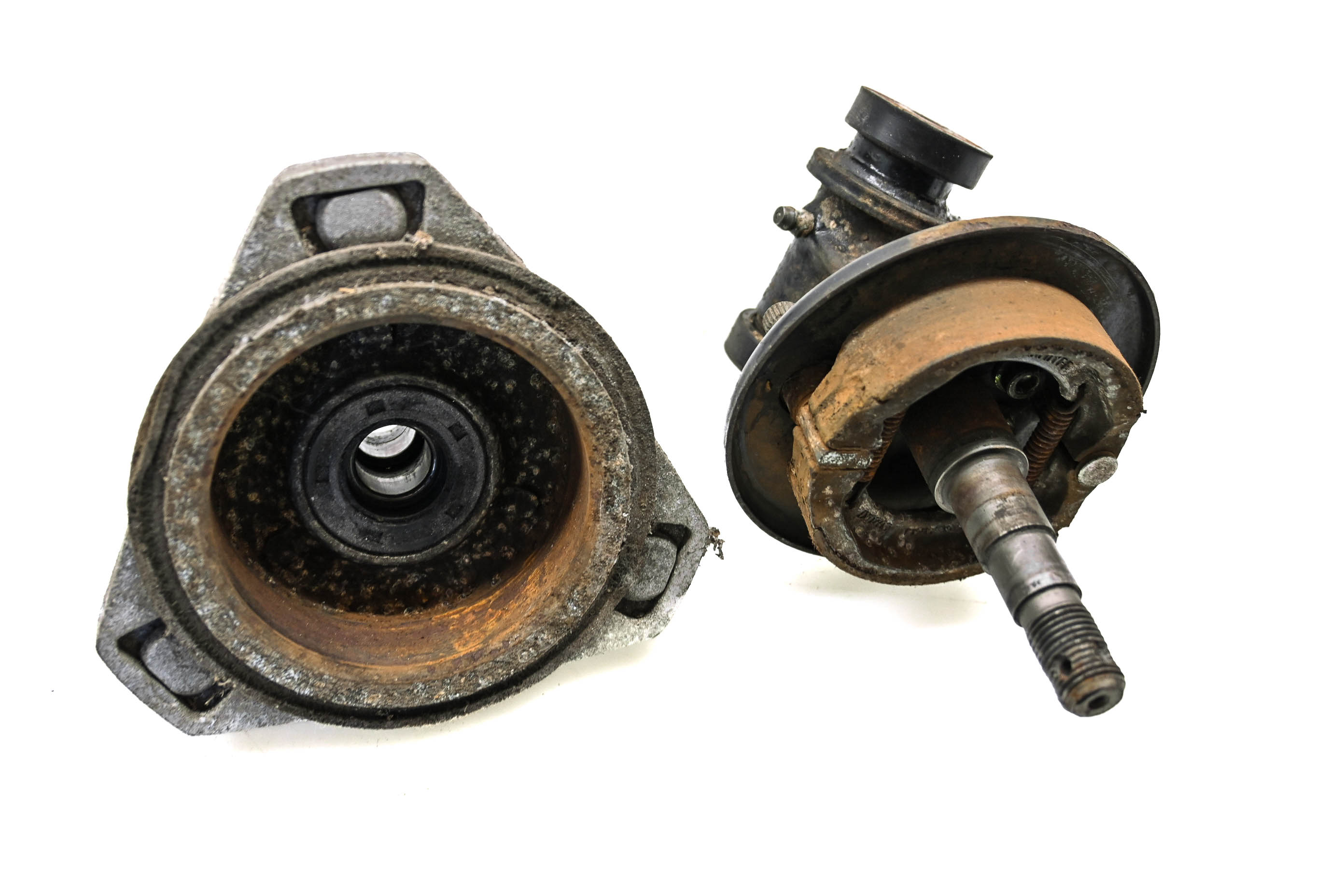 87 Suzuki Quadsport 80 2x4 Front Left Brake Drum & Spindle LT80