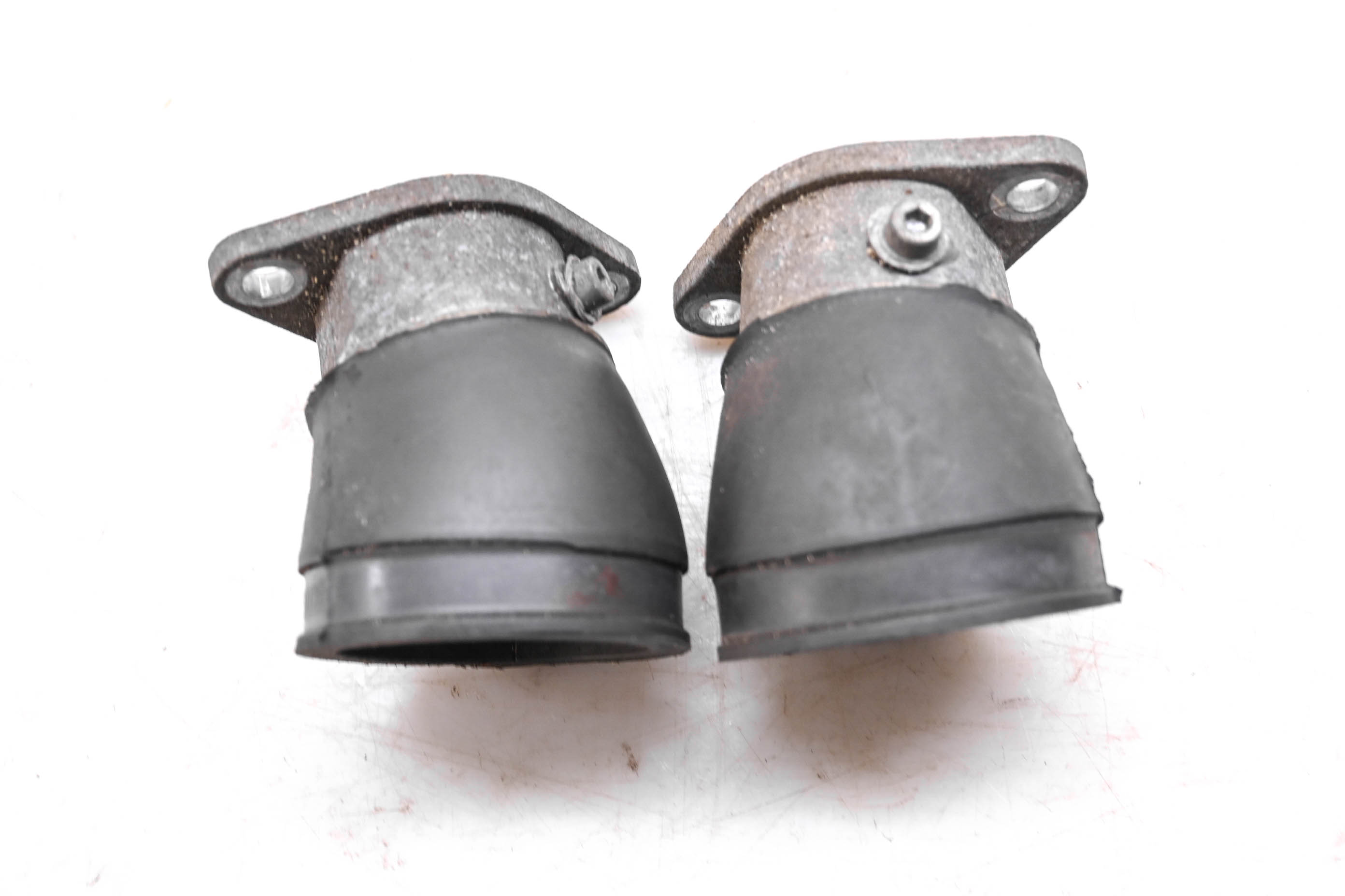 04 Ducati Monster 800S Intake Manifold Throttle Body Boots