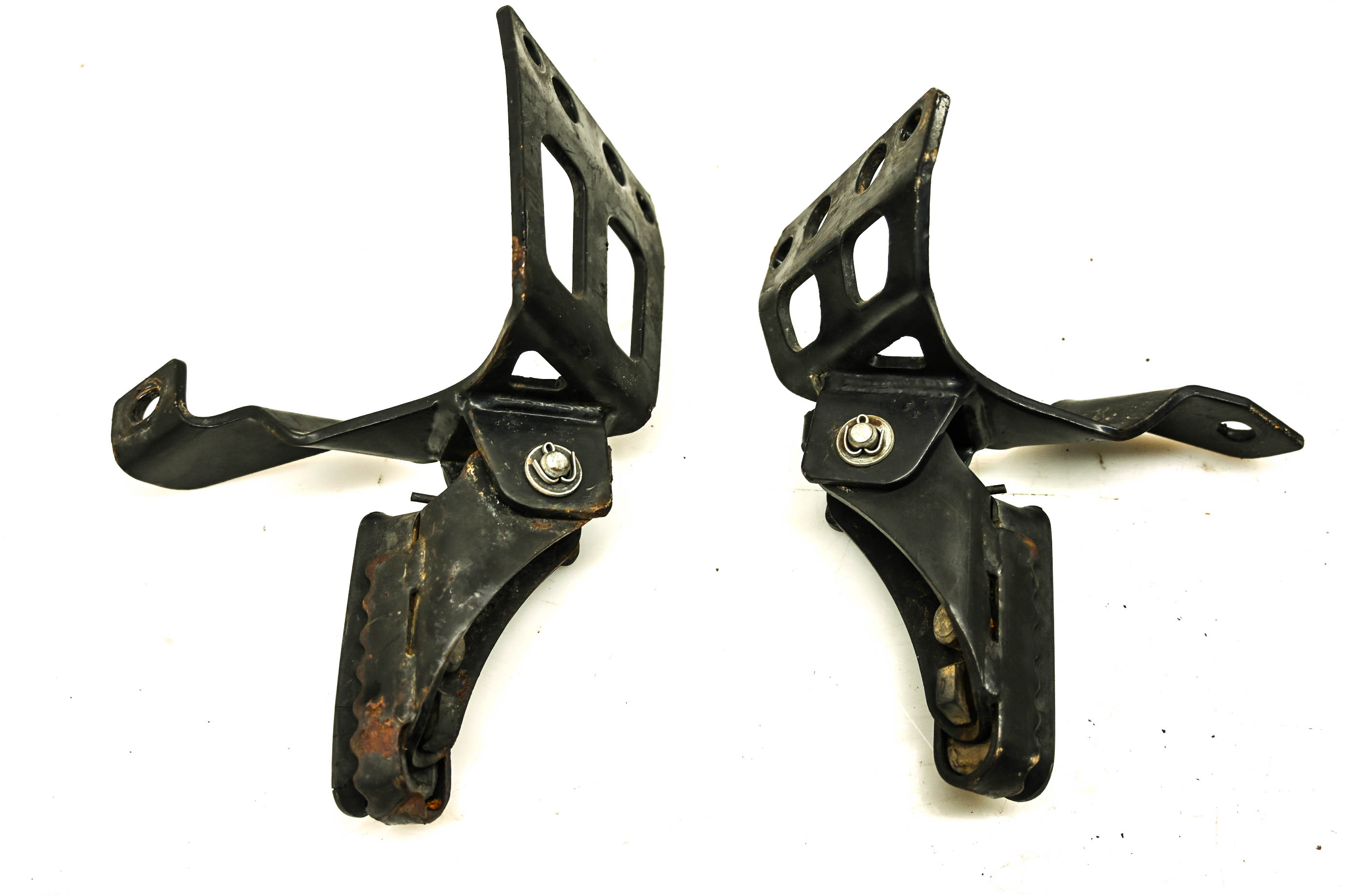 02 BMW F650GS ABS Driver Foot Pegs Left & Right