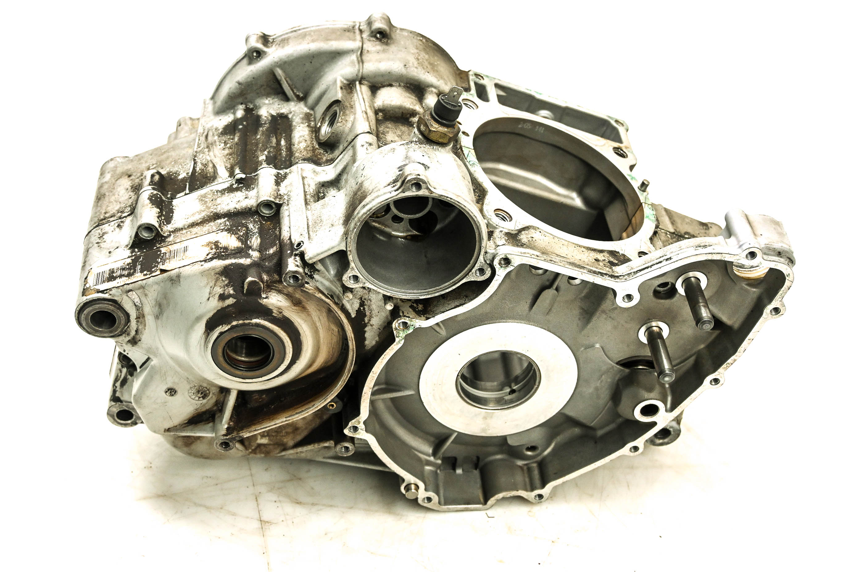 02 BMW F650GS ABS Crankcase Center Crank Case