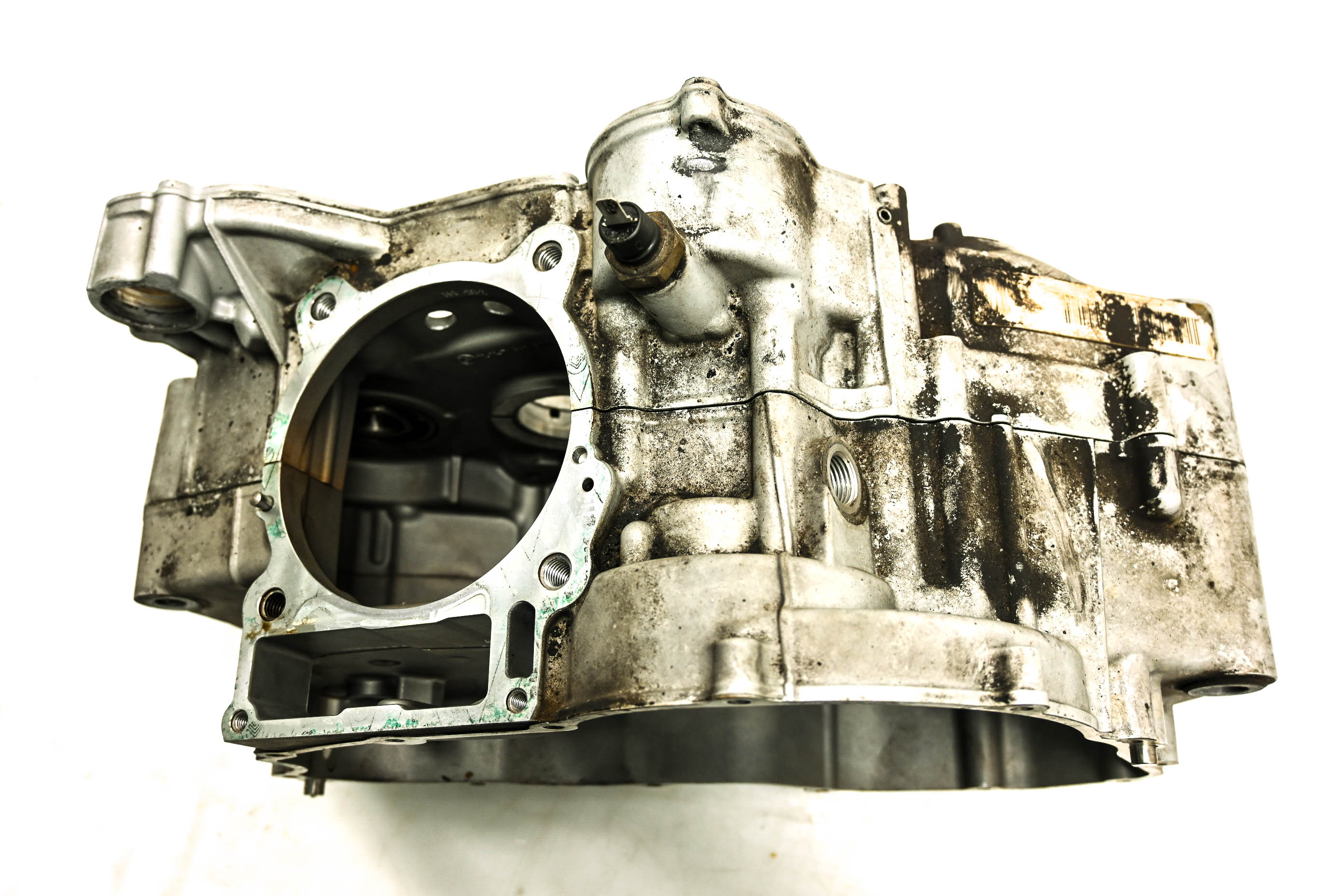 02 BMW F650GS ABS Crankcase Center Crank Case