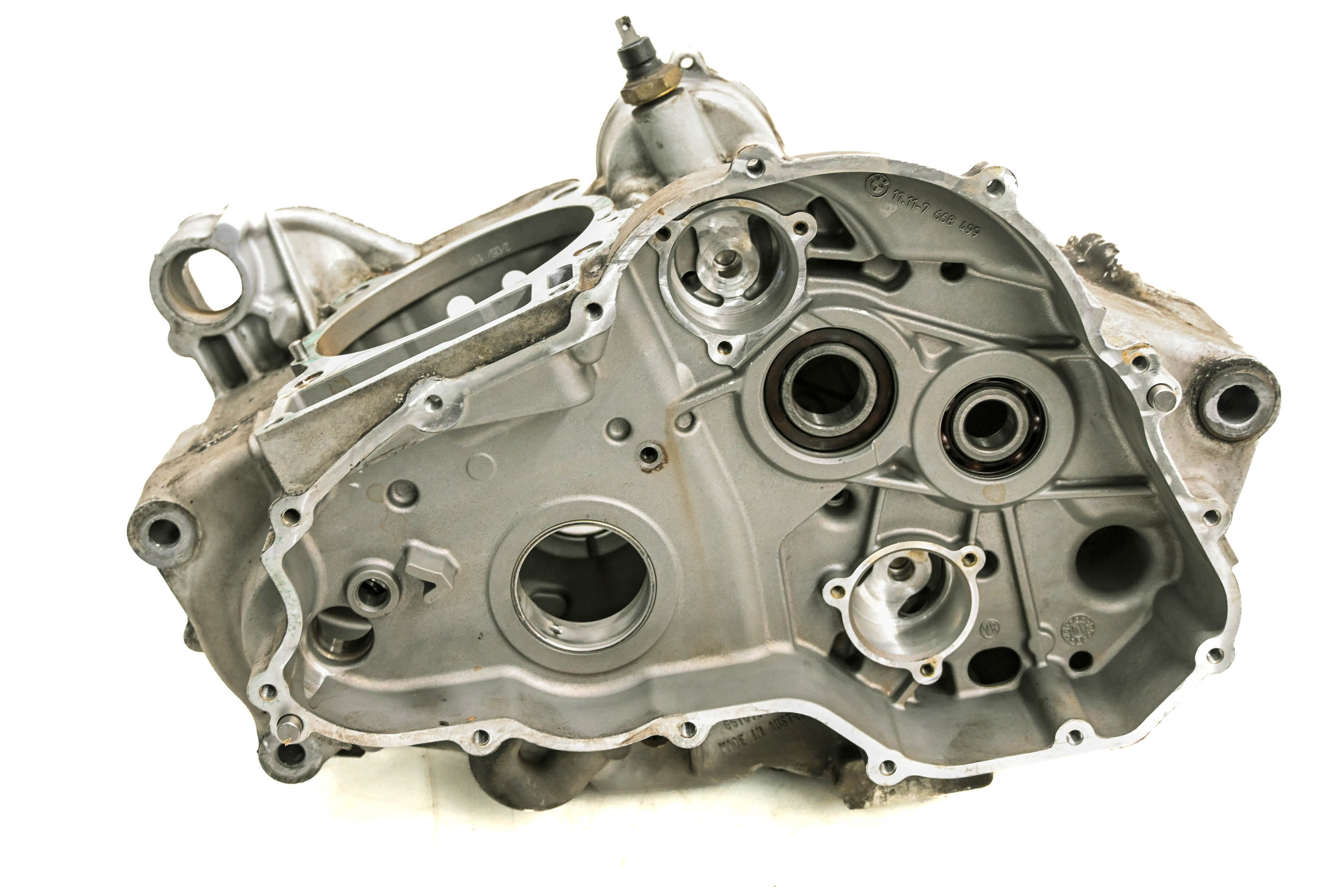 02 BMW F650GS ABS Crankcase Center Crank Case