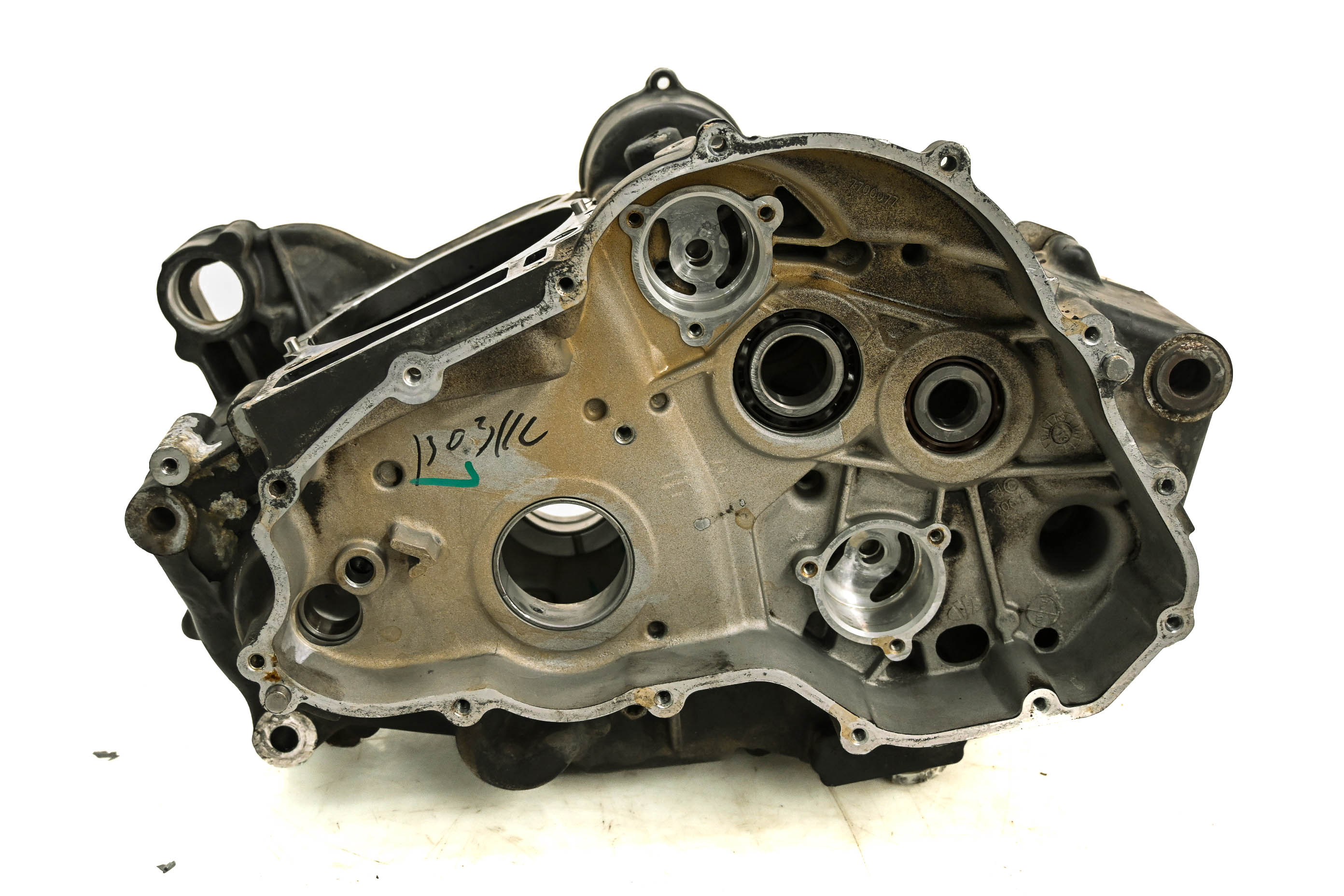 14 BMW G650GS Sertao Crankcase Center Crank Case