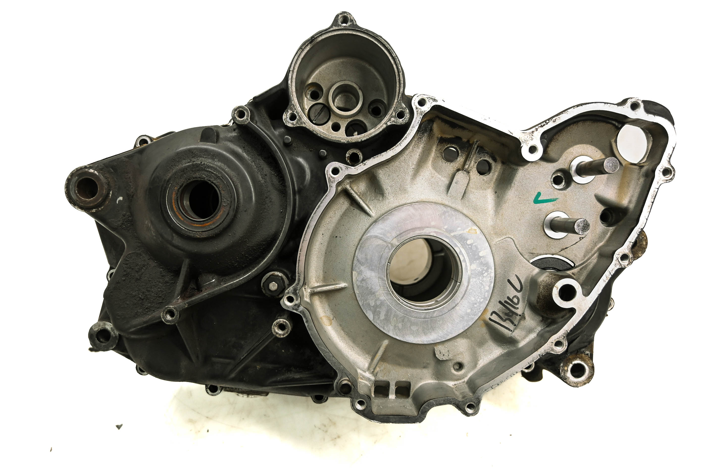 14 BMW G650GS Sertao Crankcase Center Crank Case