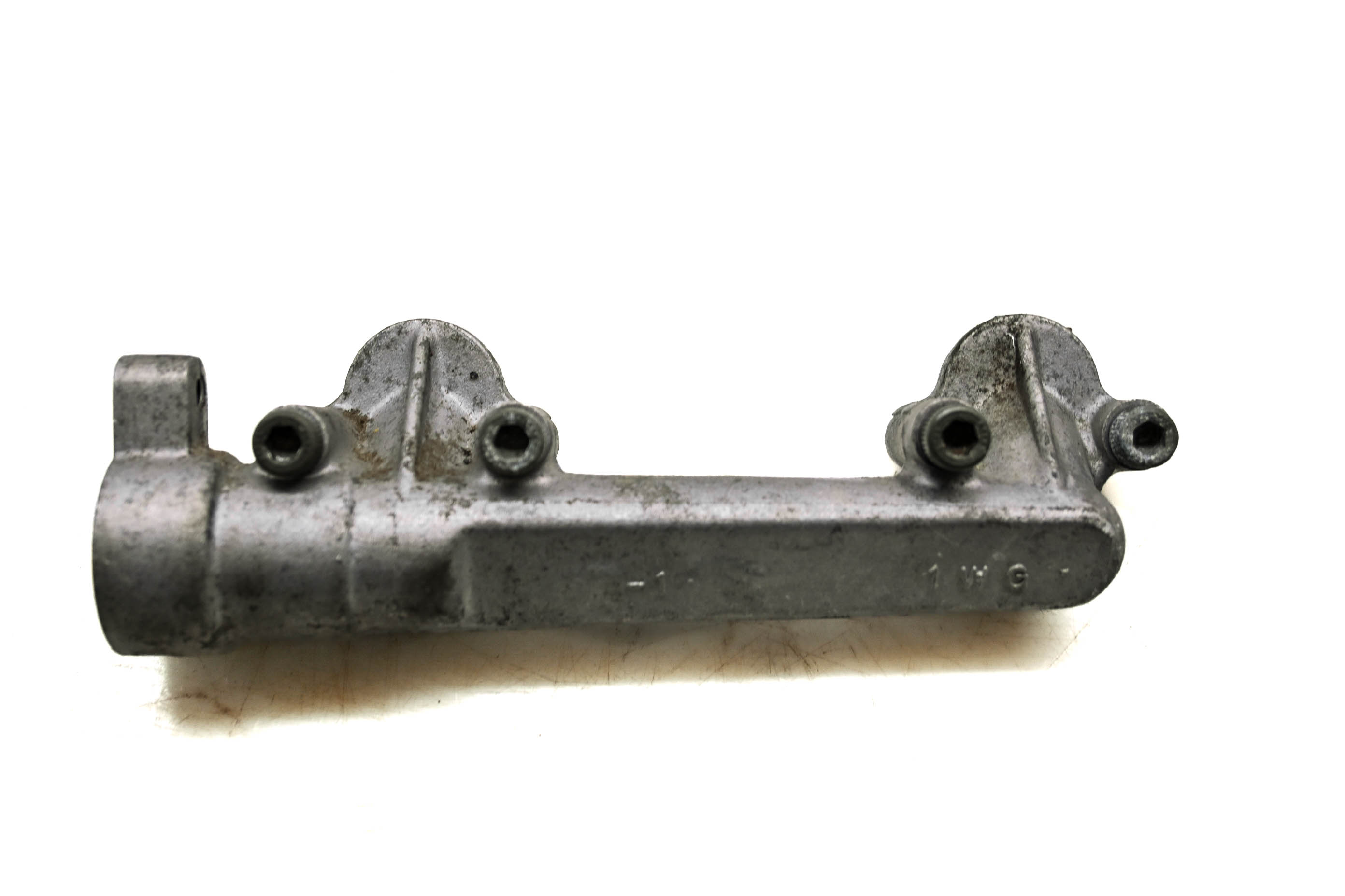 06 Yamaha YZF600R Water Pipe Joint