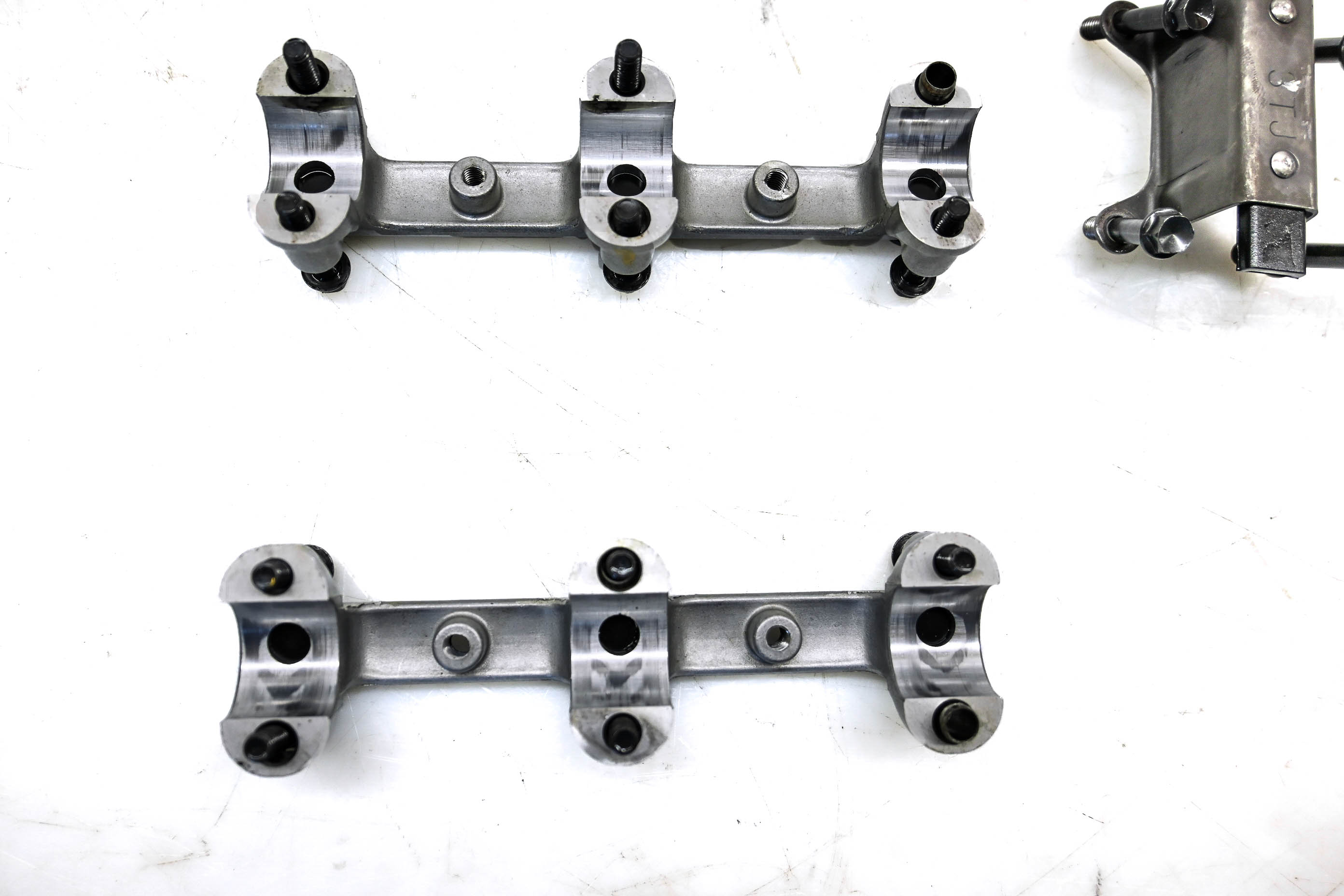 06 Yamaha YZF600R Cylinder Head