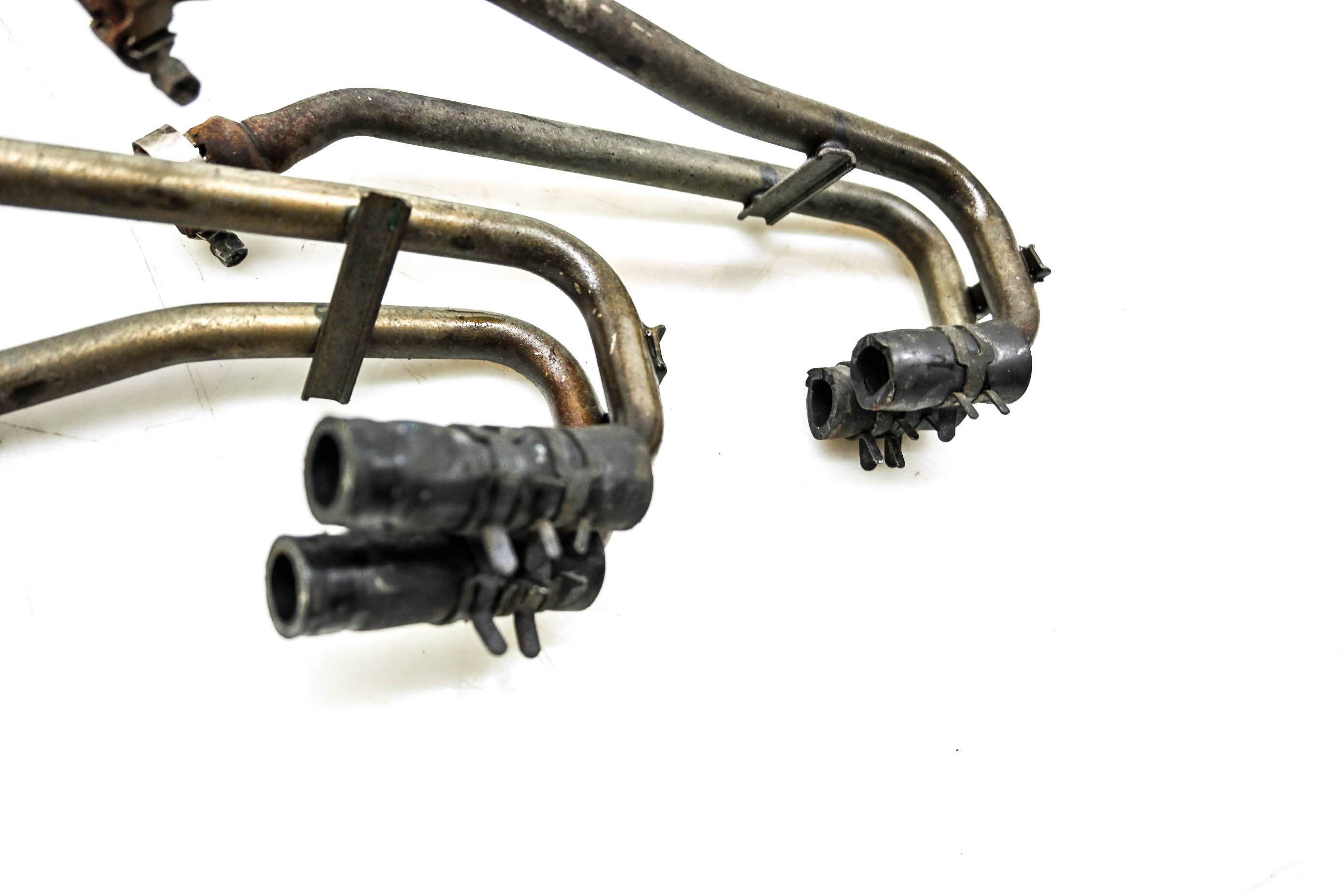 06 Yamaha YZF600R Air Injection Pipes