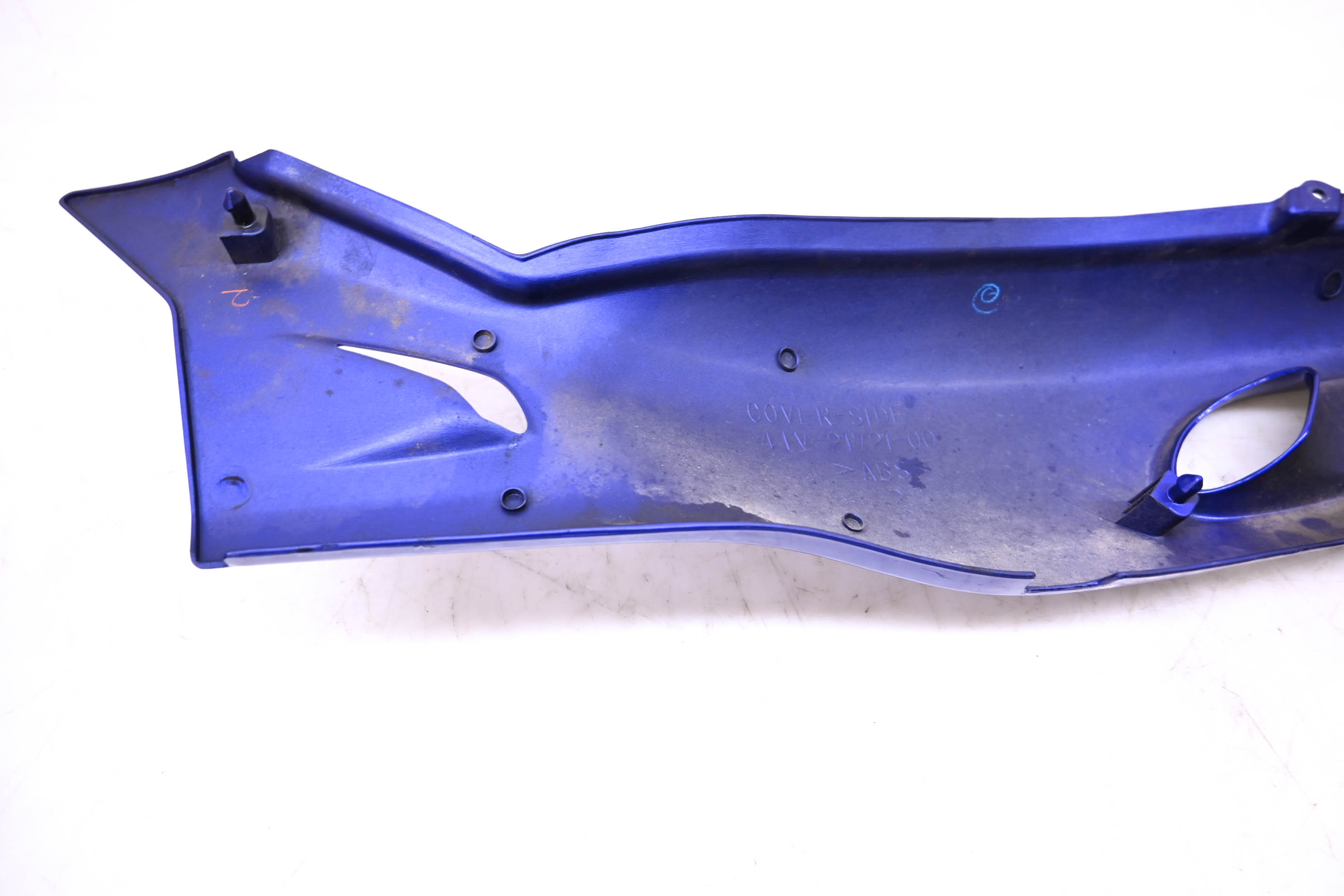 06 Yamaha YZF600R Right Side Panel Shroud Cover