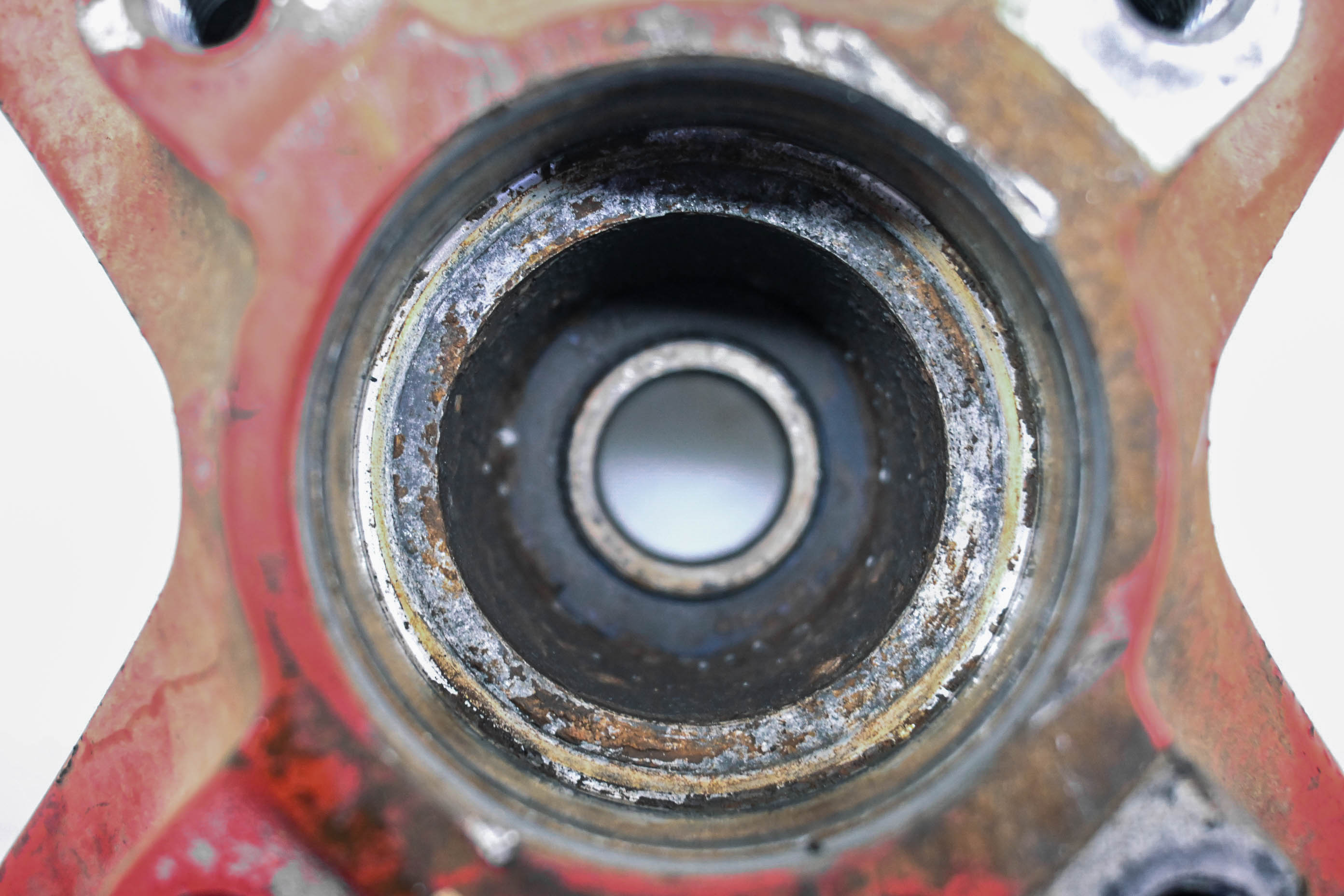 05 Polaris Predator 500 2x4 Front Wheel Hub Left Right