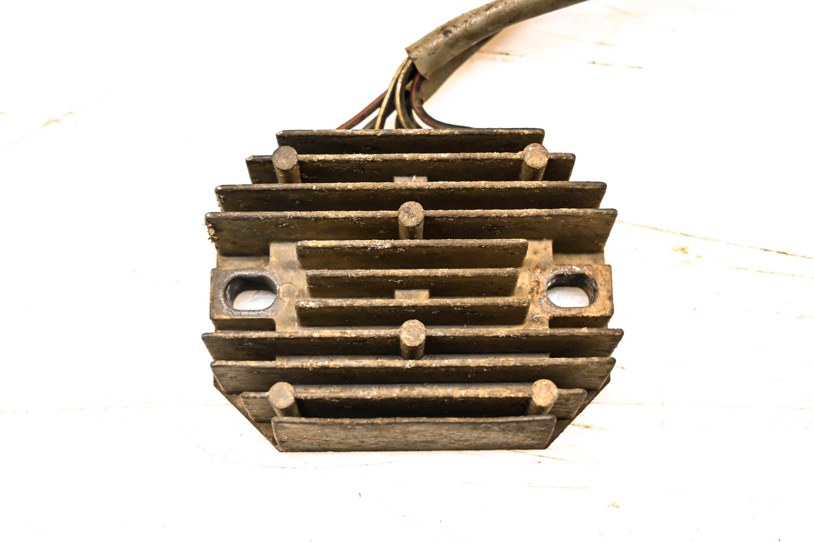 03 Polaris Predator 500 2x4 Regulator Rectifier