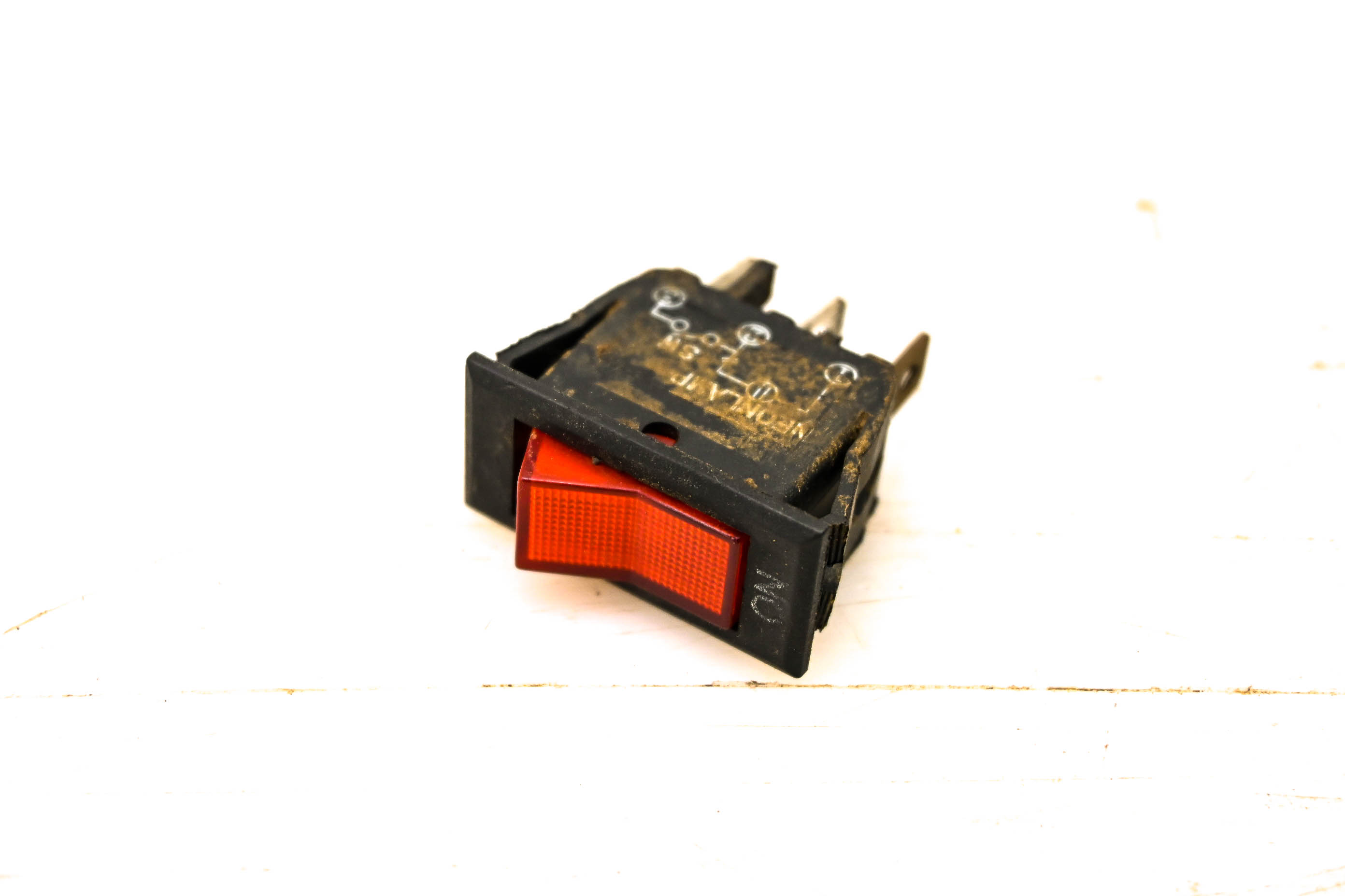 03 Polaris Predator 500 2x4 Rocker Switch