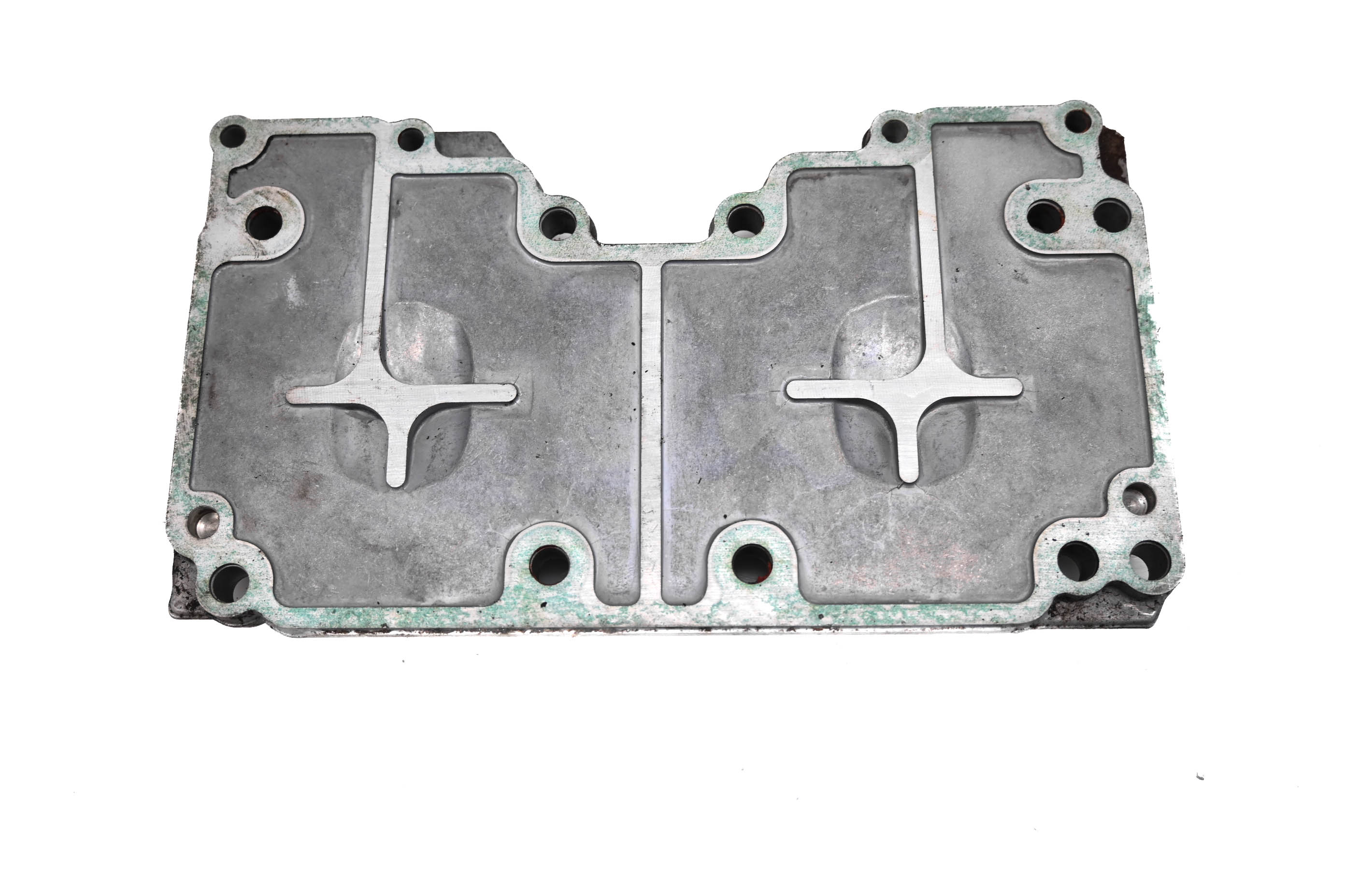 12 Ski-Doo MXZ TNT 800R ETEC Engine Base Plate Crankcase Cover 120"