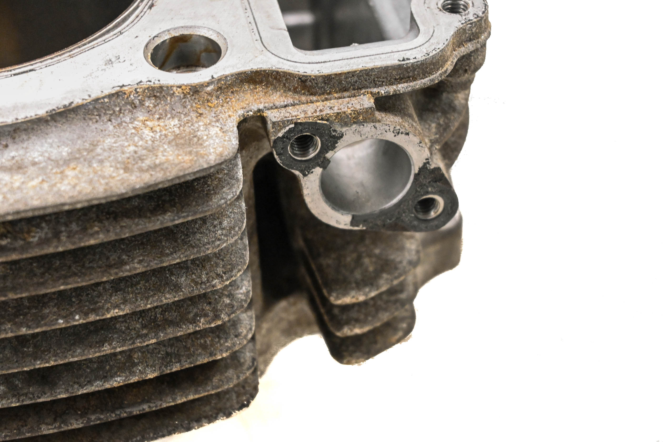 11 Polaris Trail Boss 330 2x4 Cylinder
