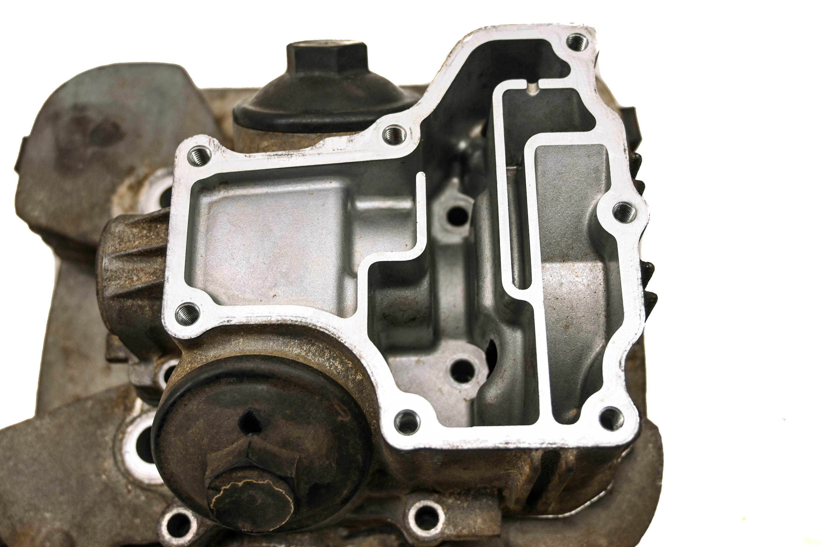 11 Polaris Trail Boss 330 2x4 Cylinder Head