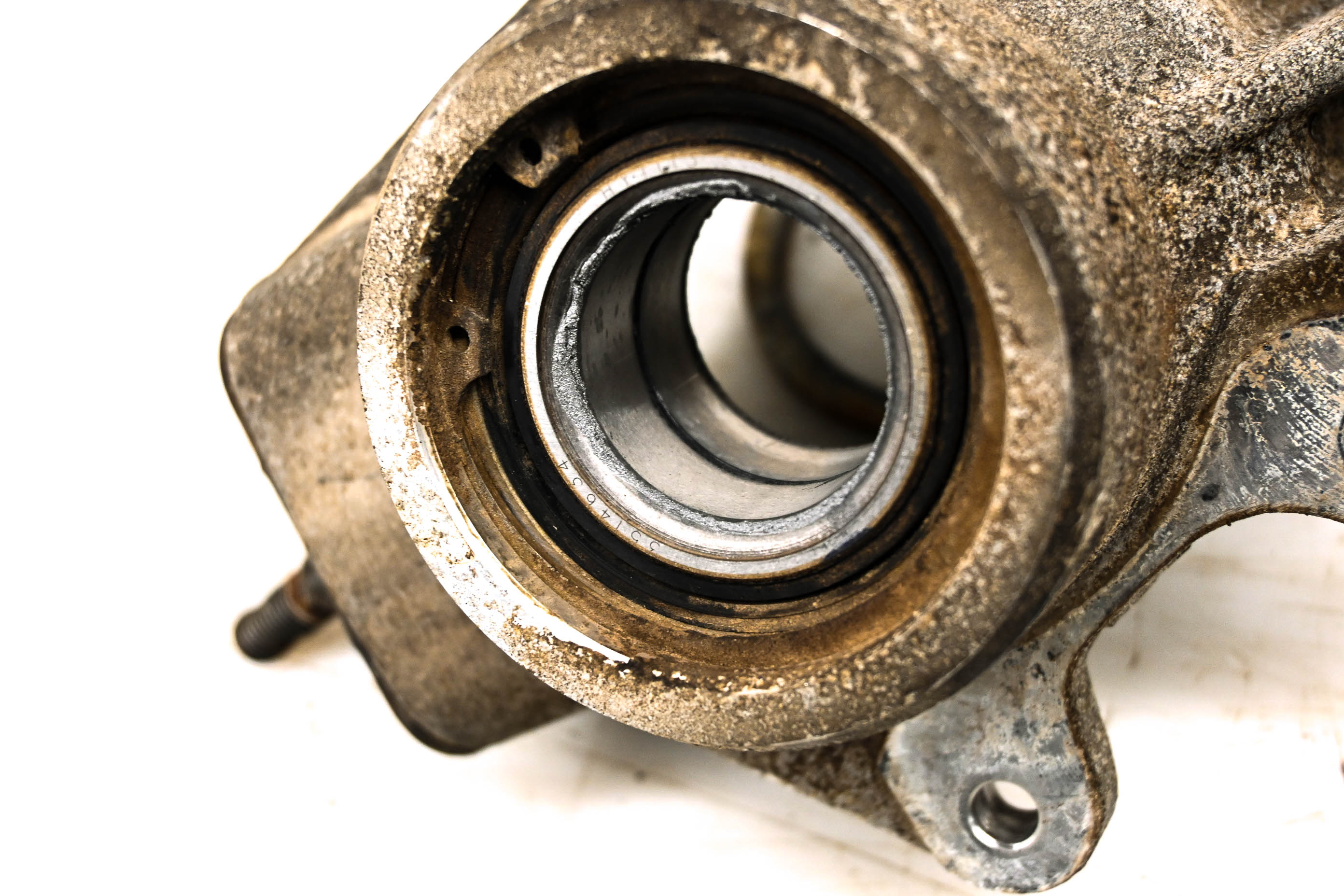 11 Polaris Trail Boss 330 2x4 Front Left Spindle Knuckle