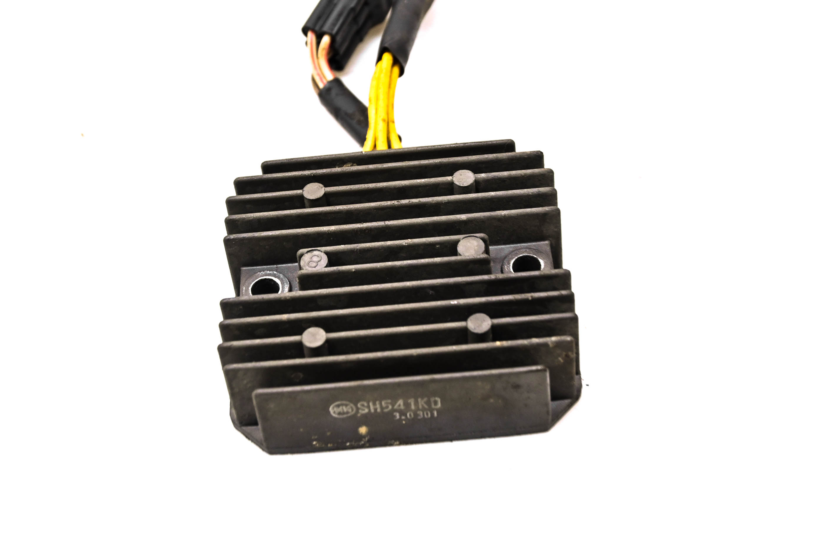 04 Arctic Cat 650 V2 4x4 Regulator Rectifier