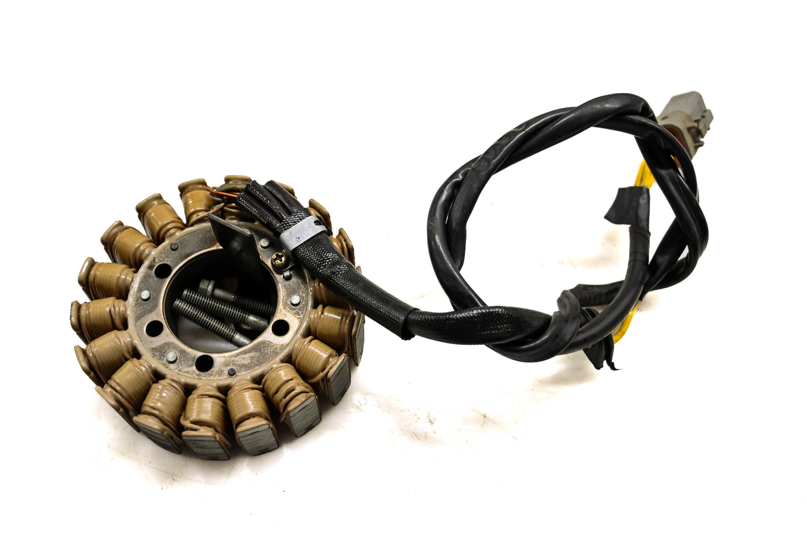 04 Can-Am Outlander 400 4x4 Stator Bombardier