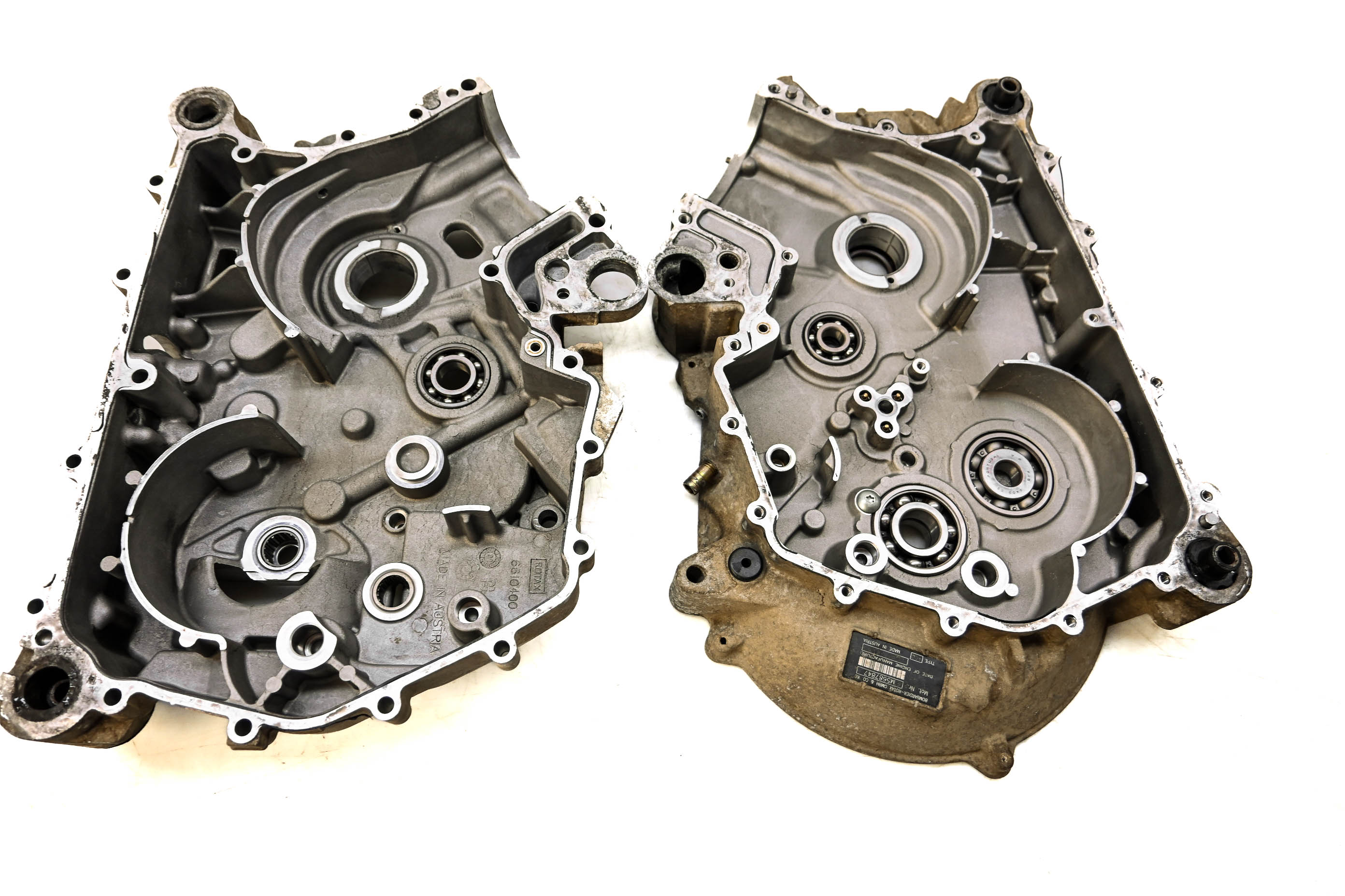 04 Can-Am Outlander 400 4x4 Crankcase Center Crank Case Bombardier
