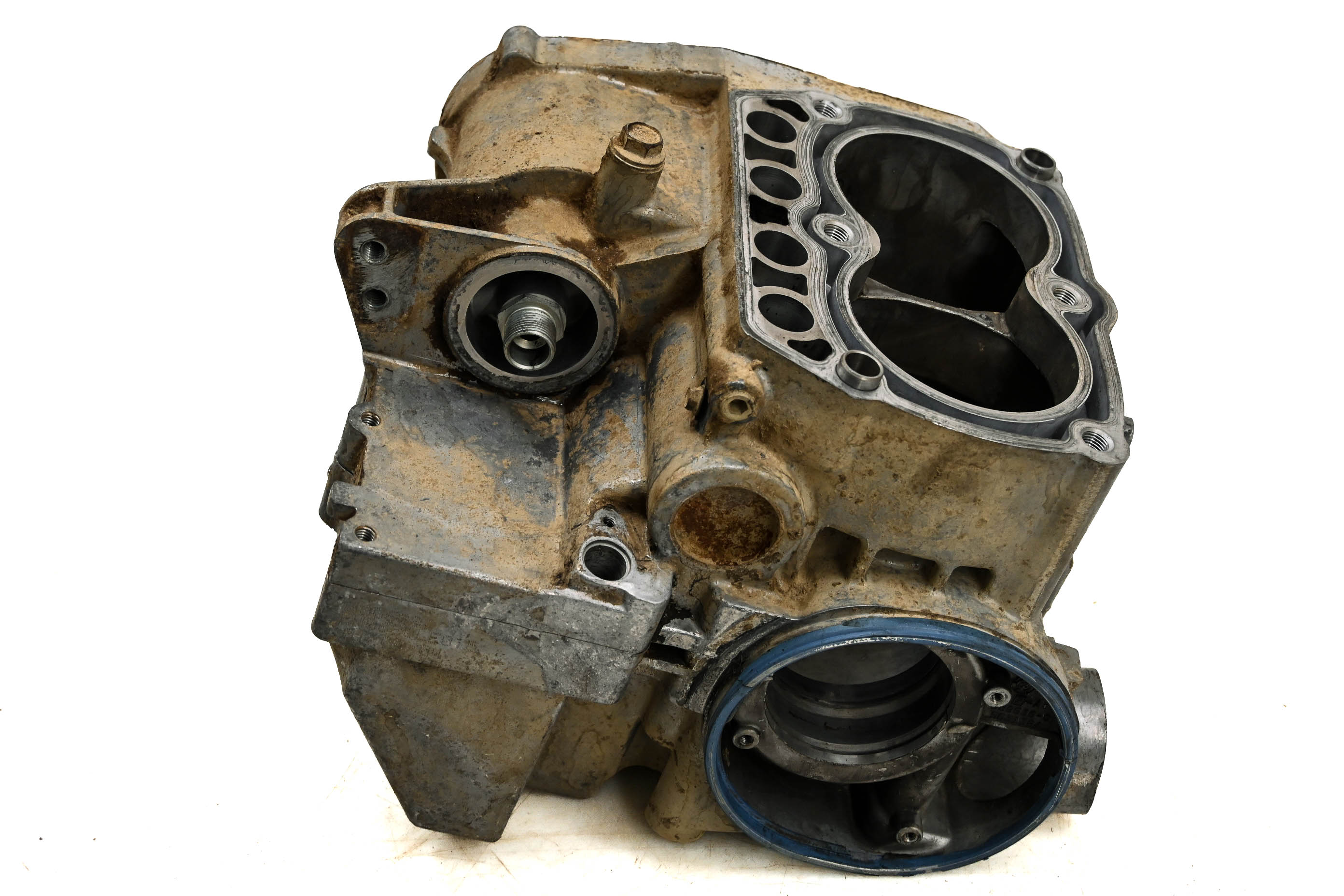 04 Polaris Sportsman 700 4x4 Crankcase Center Crank Case
