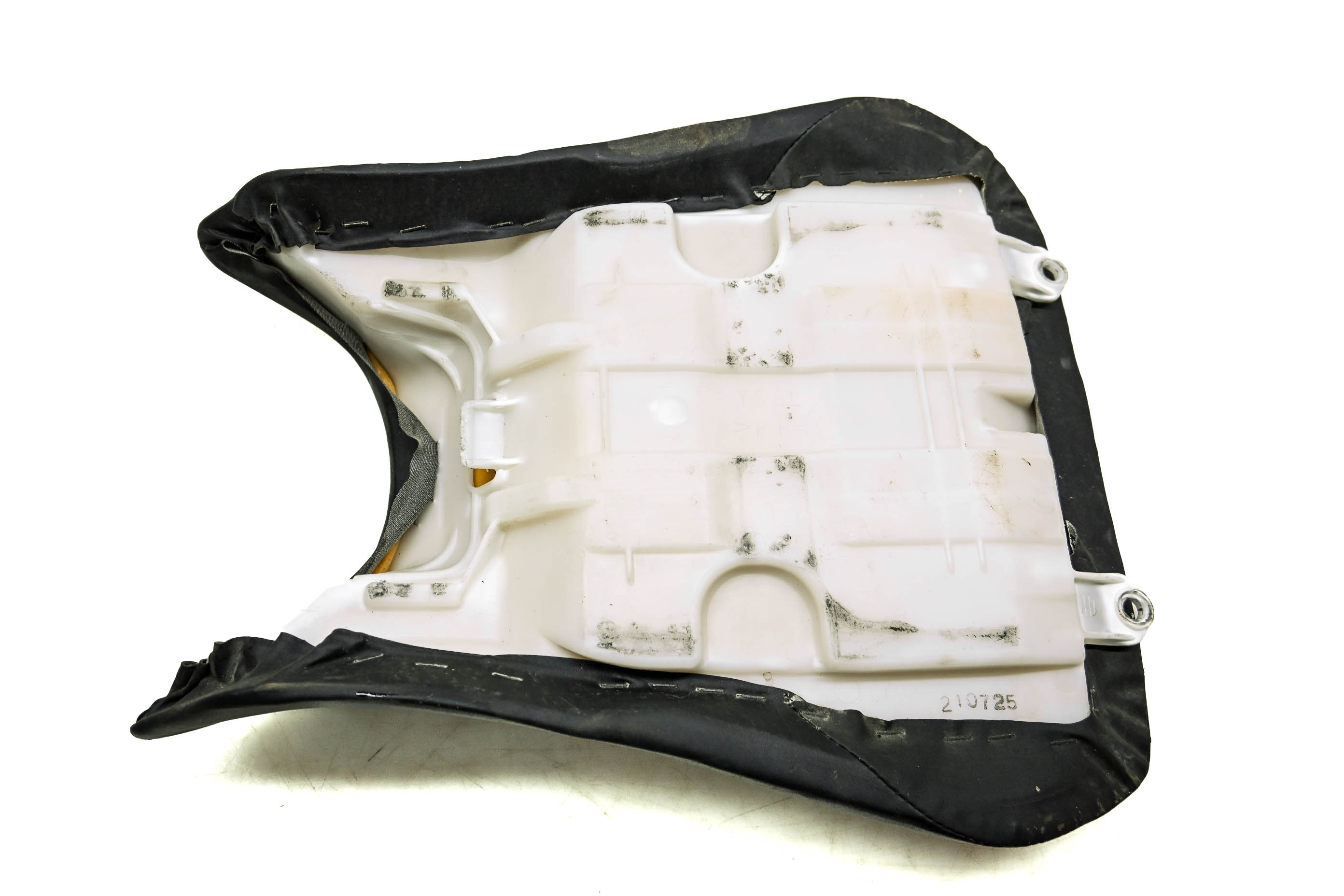 06 Yamaha YZF R6S Seat