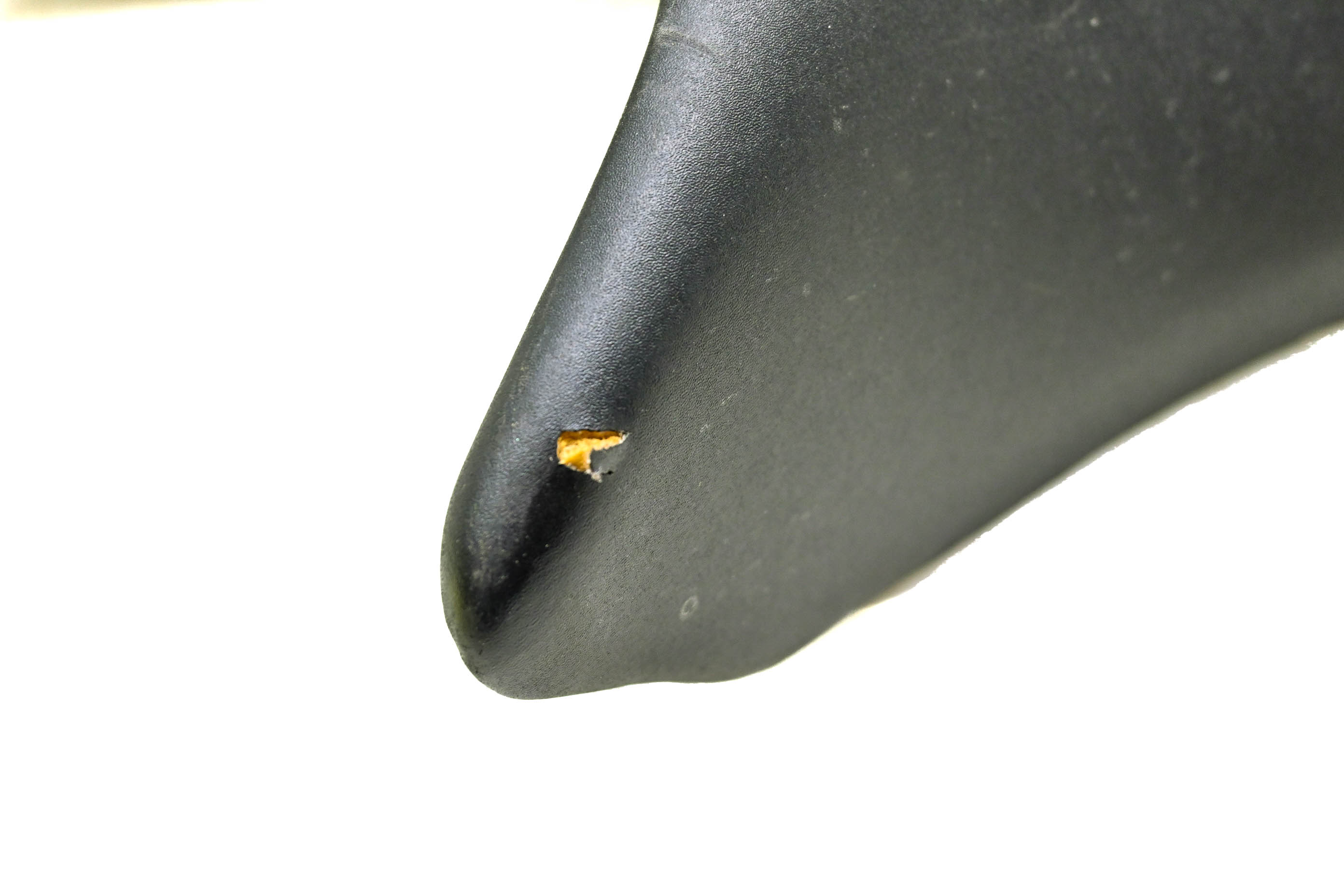 06 Yamaha YZF R6S Seat