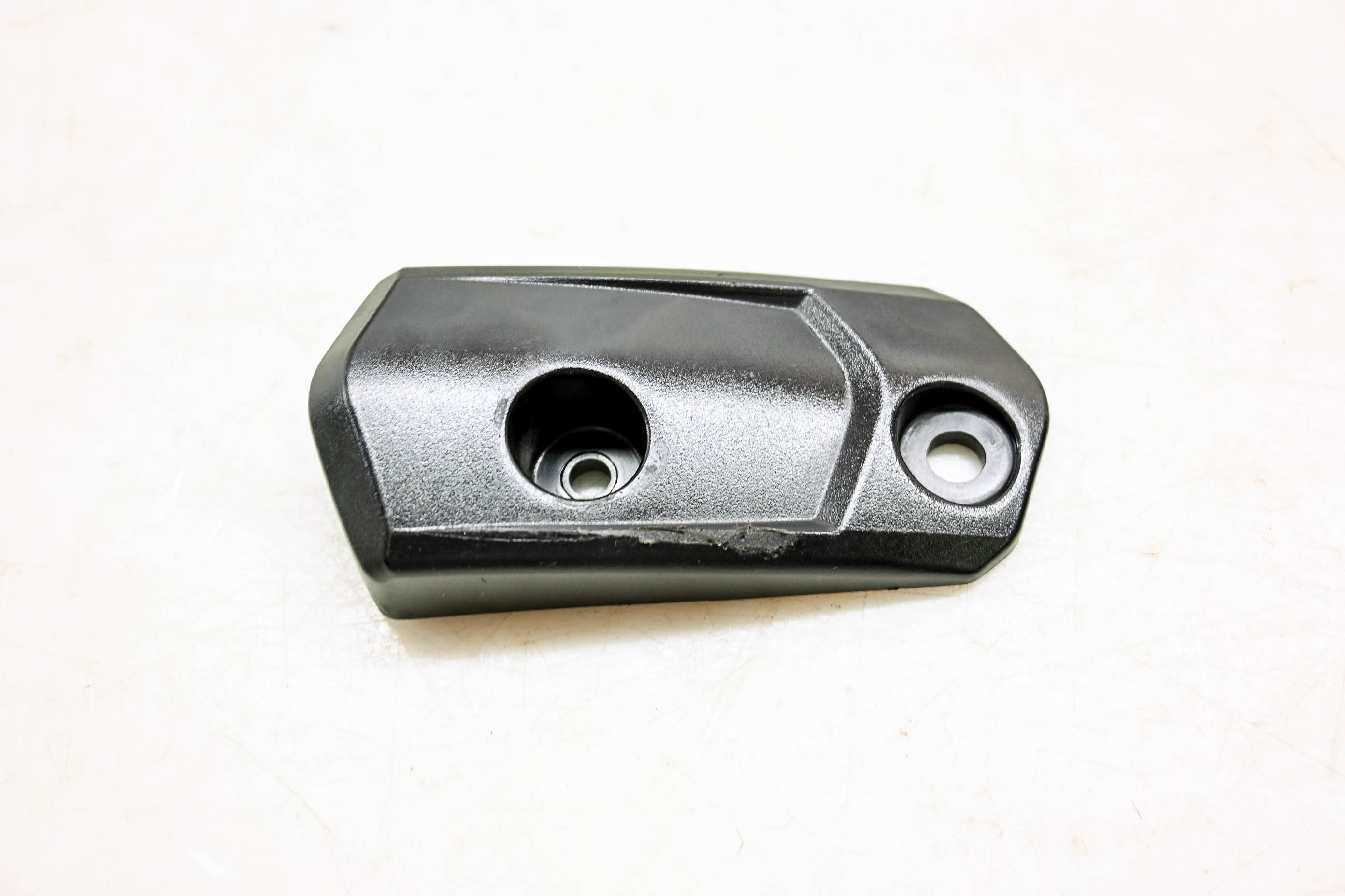 06 Yamaha YZF R6S Rear Swingarm Slider Cover