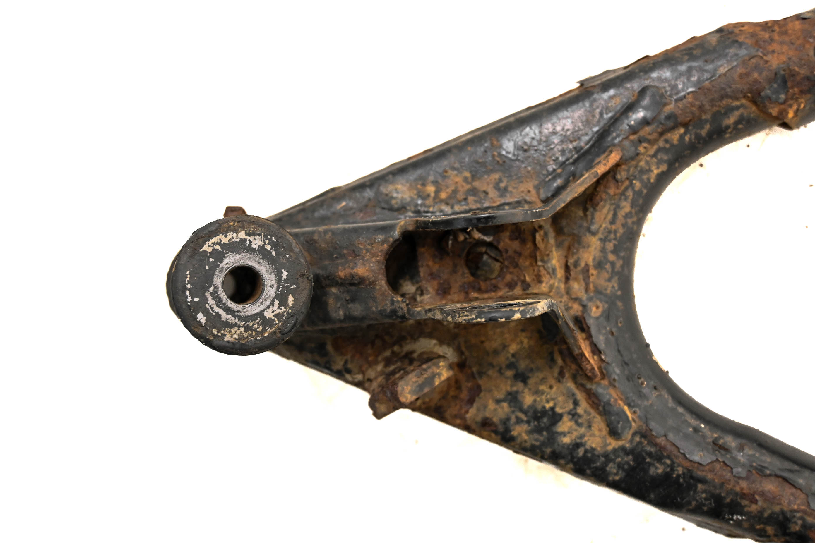 00 Kawasaki Bayou 220 2x4 Front Upper Left A-Arm KLF220