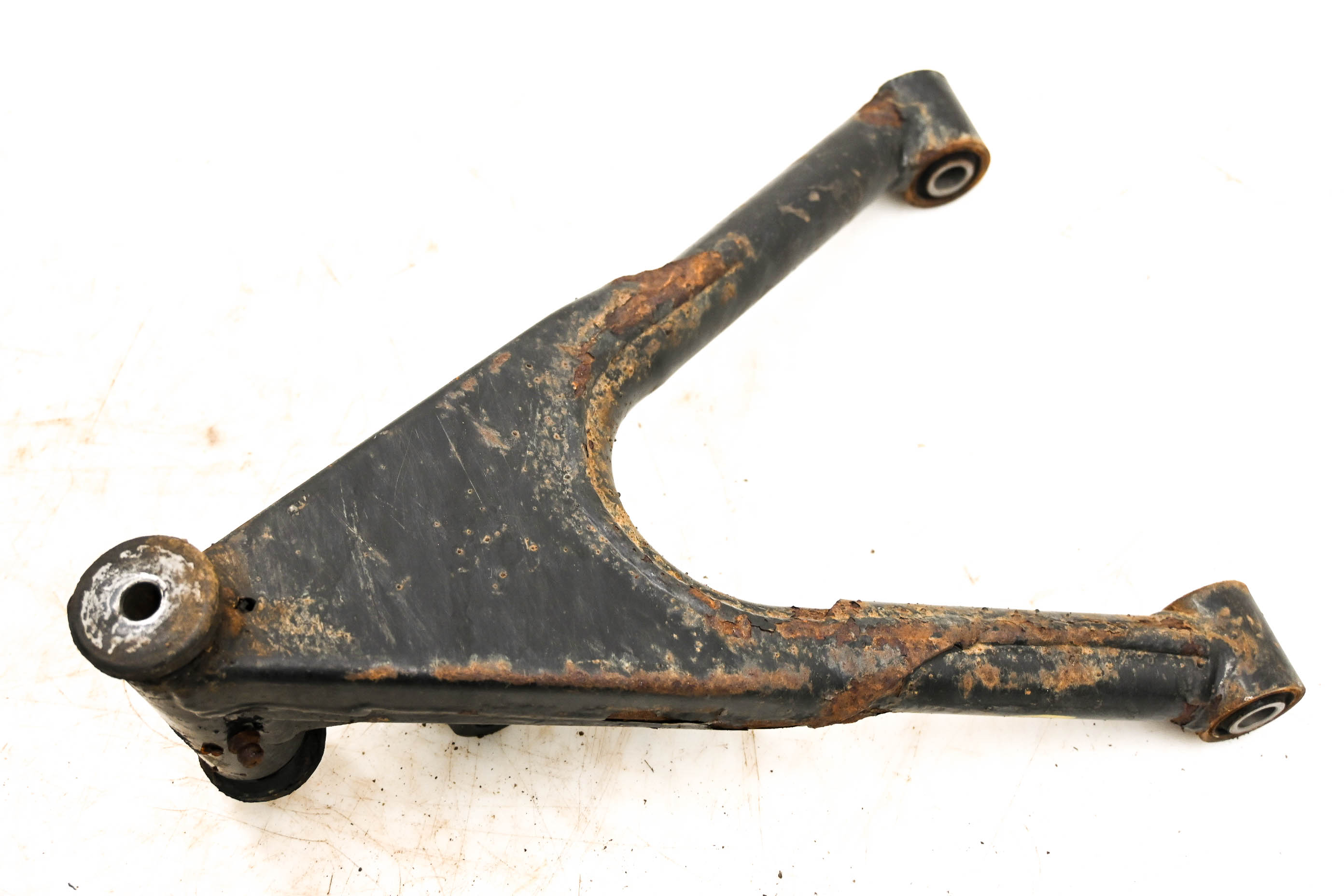 00 Kawasaki Bayou 220 2x4 Front Upper Left A-Arm KLF220