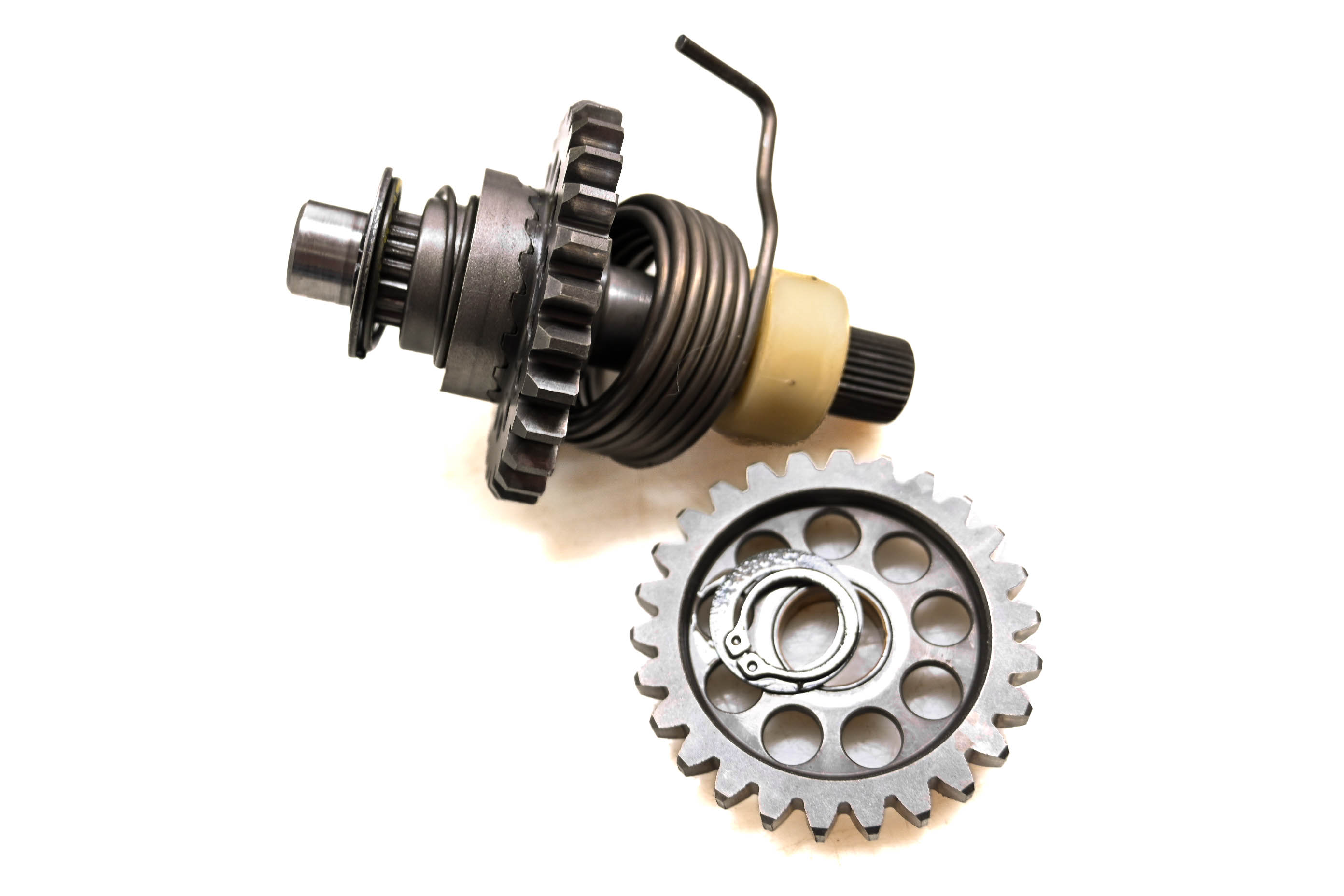 02 Yamaha YZ250F Kick Start Gear Spindle